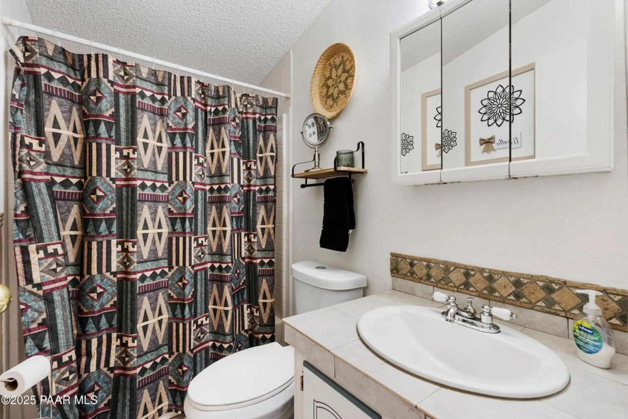 Property Slideshow image 4 of 23 | 636 n mesquite tree dr, Dewey-Humboldt, AZ, 86327