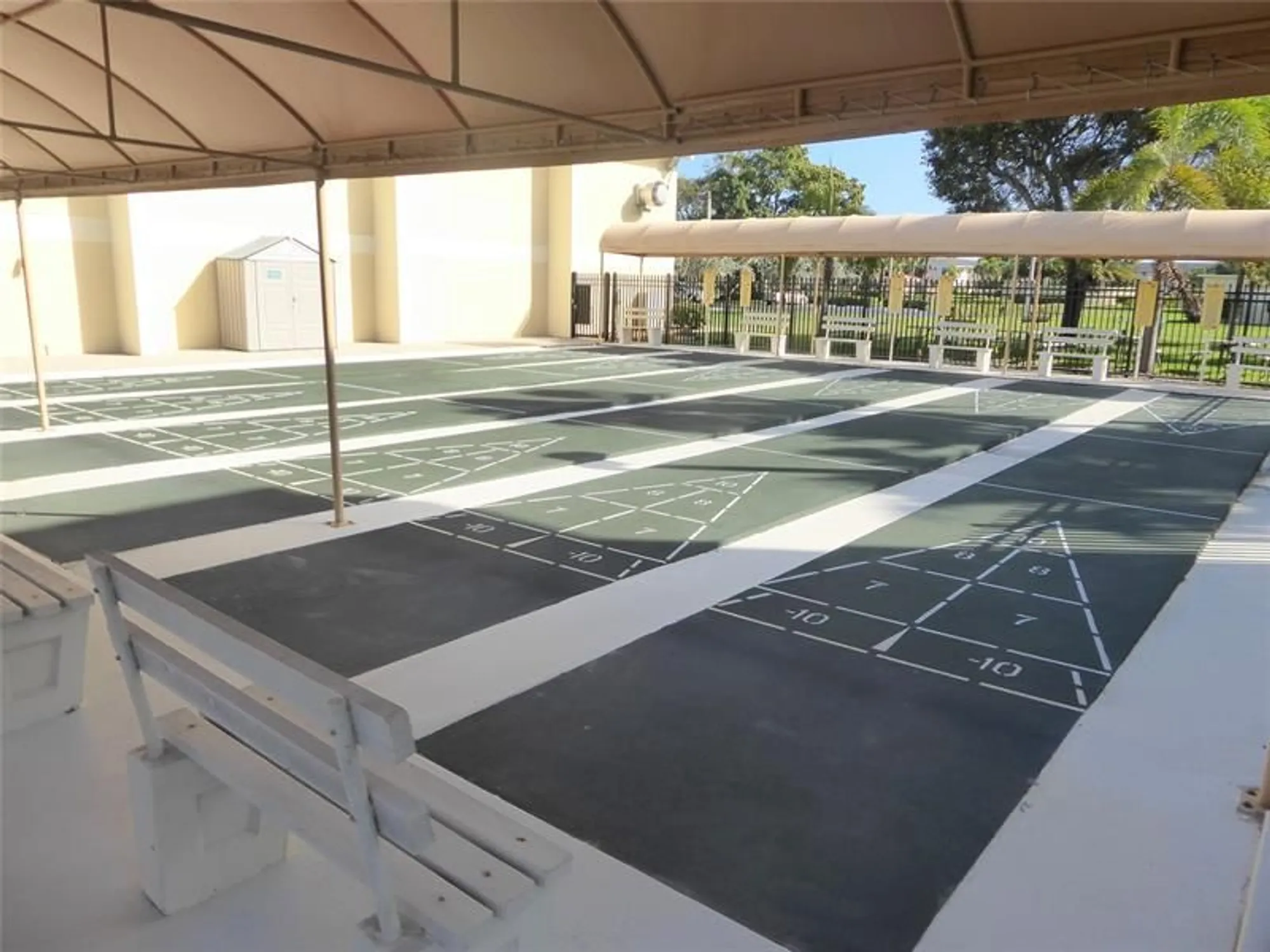 Property Slideshow image 53 of 67 | 2615 ne 3rd ct apt 301, Boynton Beach, FL, 33435