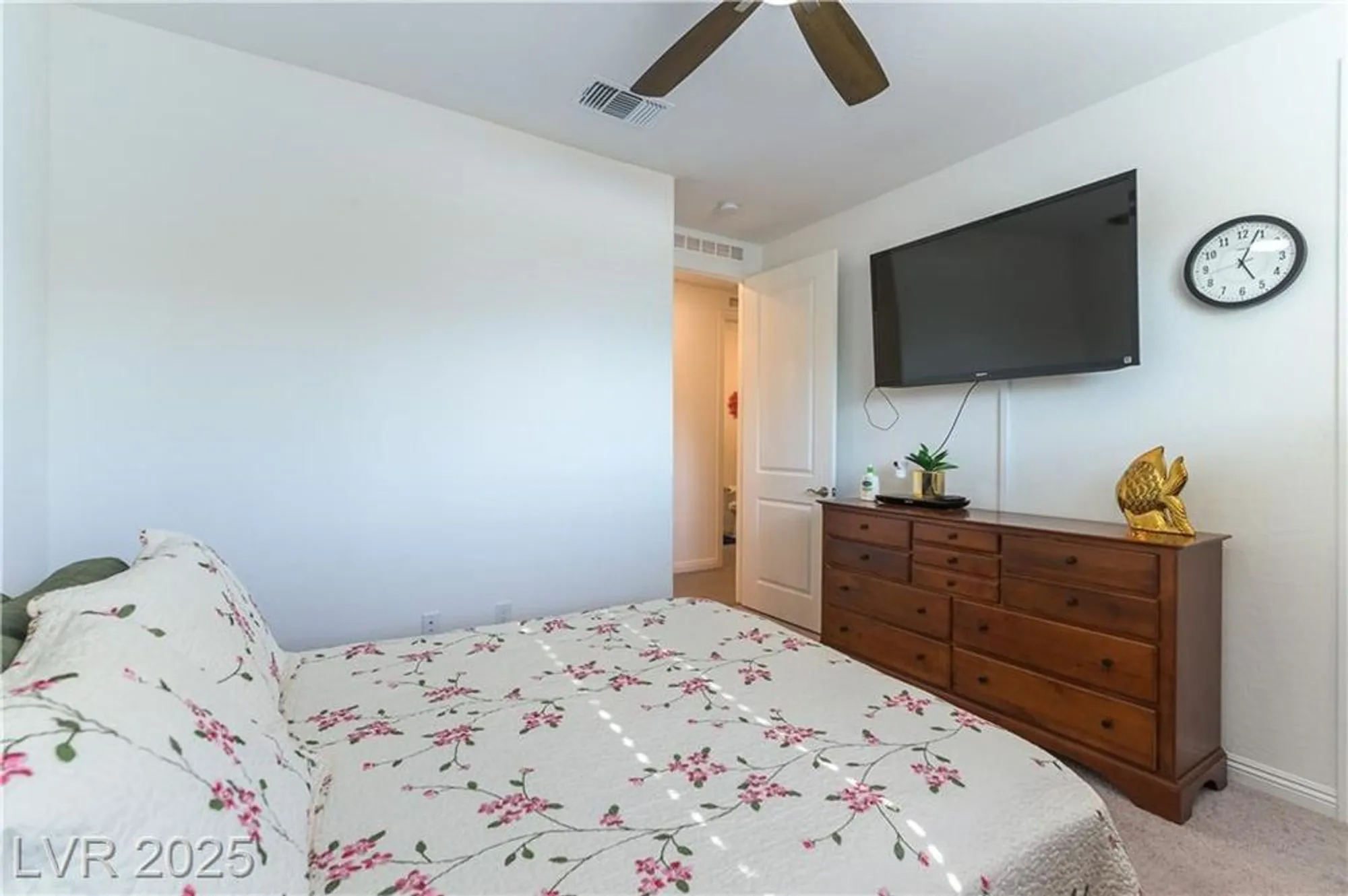 Property Slideshow image 15 of 31 | 2014 millergrove ave, North Las Vegas, NV, 89086