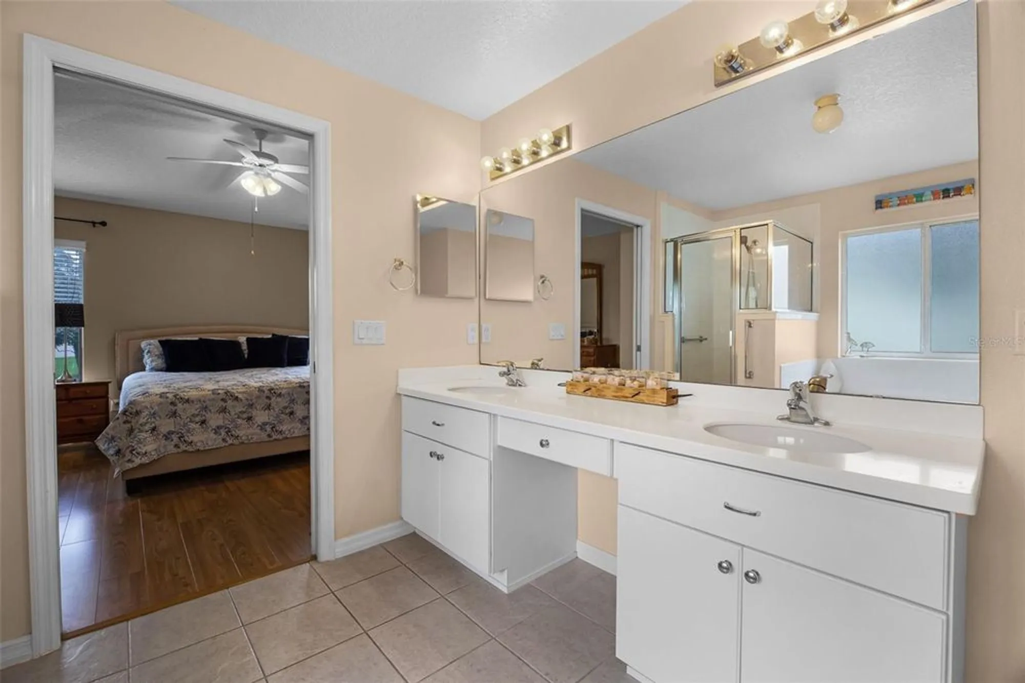 Property Slideshow image 21 of 69 | 27111 nostalgia dr, Leesburg, FL, 34748