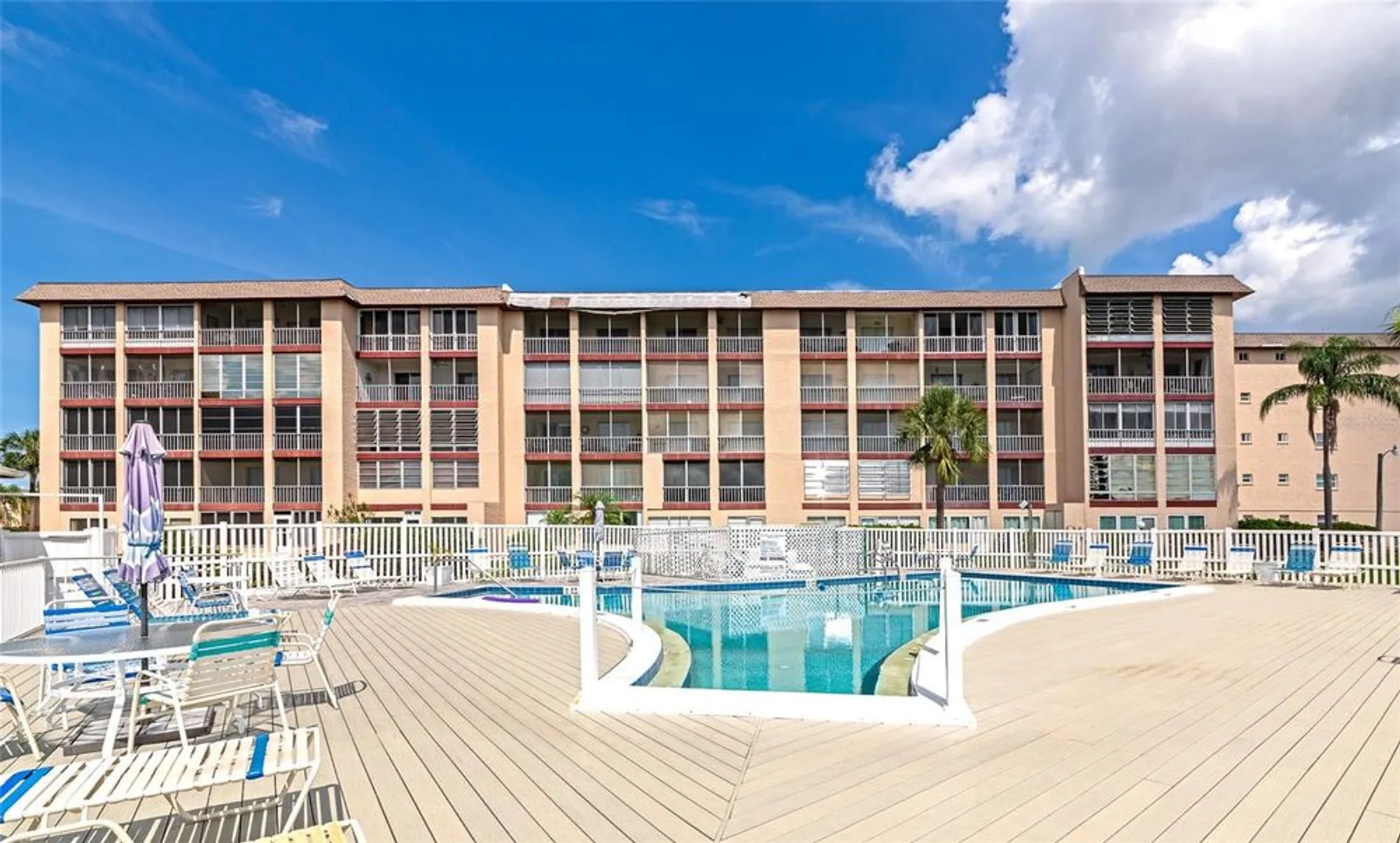 Property Slideshow image 37 of 44 | 3072 lake bayshore dr o- 119, Bradenton, FL, 34205