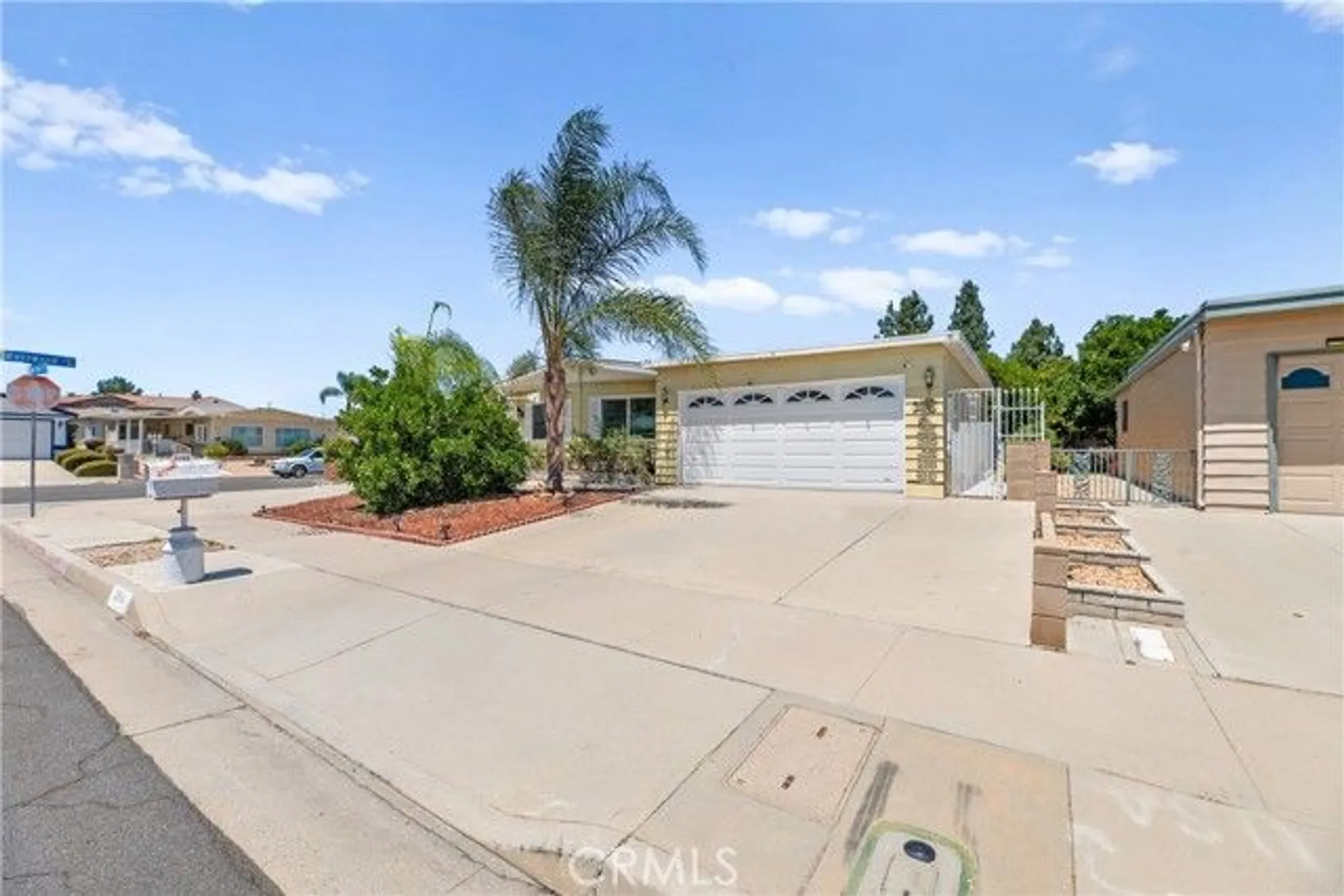 Property Slideshow image 6 of 60 | 2964 silver oak way, Hemet, CA, 92545