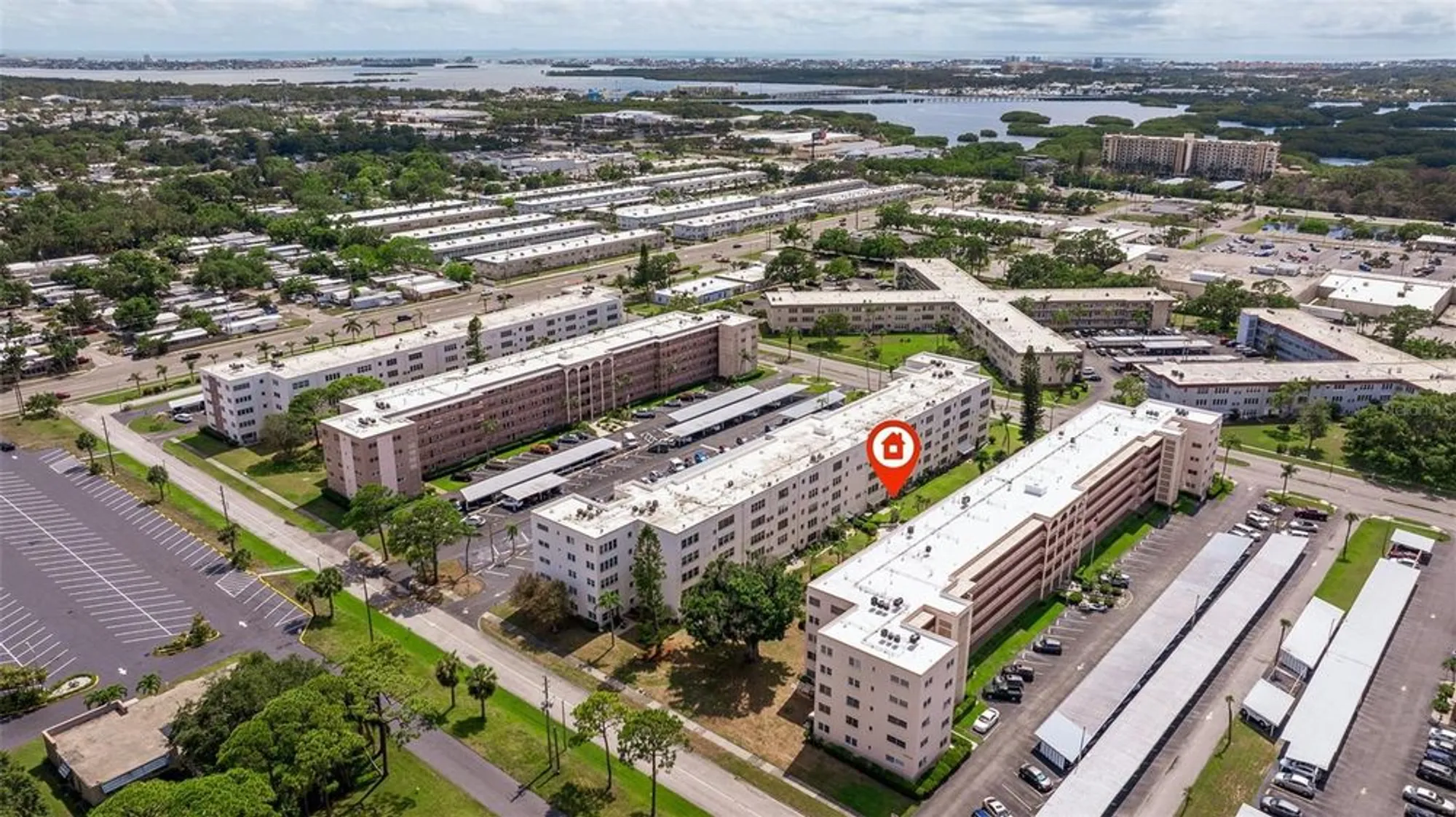 Property Slideshow image 33 of 40 | 5603 80th st n unit 107, Saint Petersburg, FL, 33709