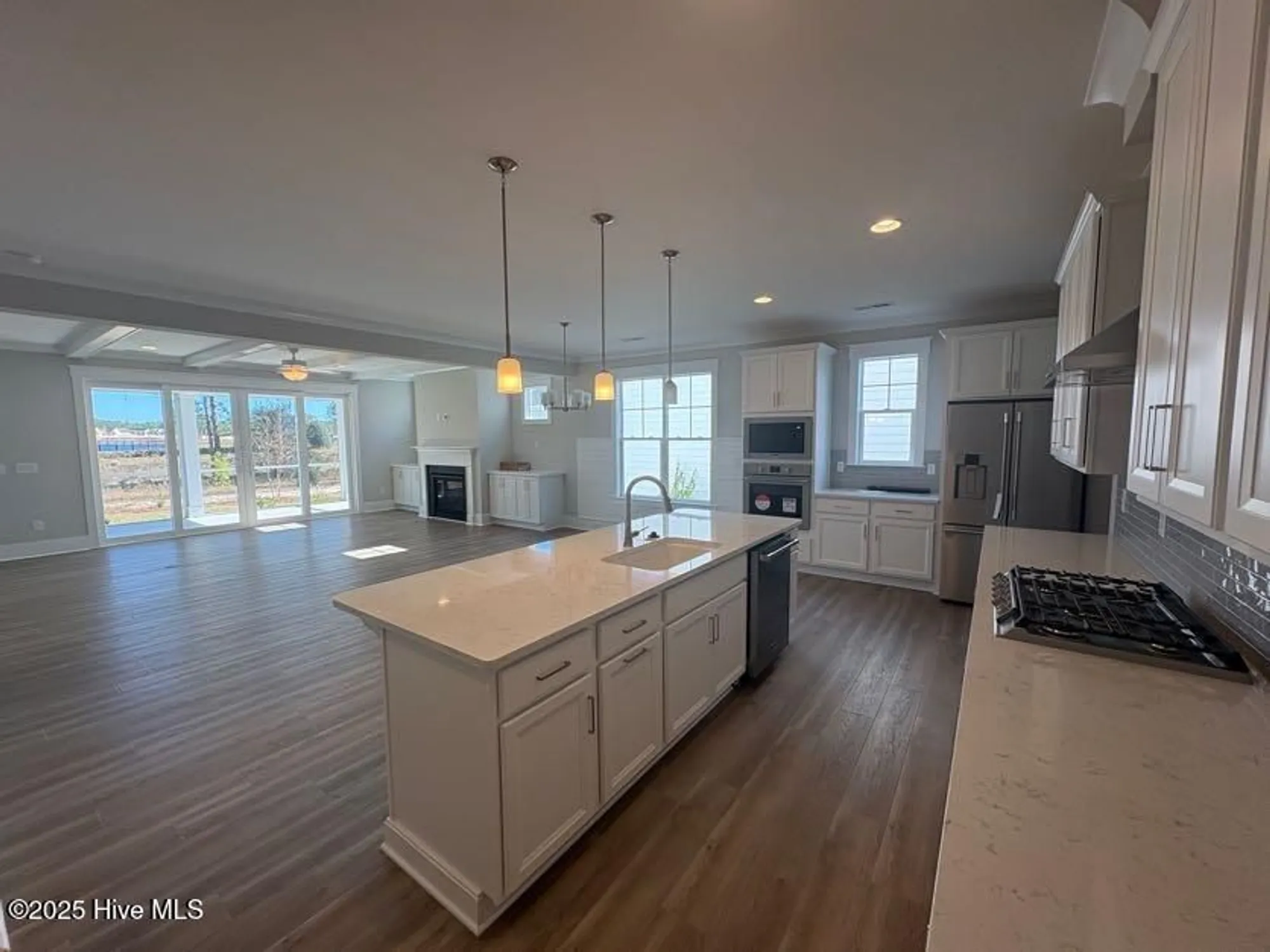 Property Slideshow image 7 of 34 | 335 longhill dr, Wilmington, NC, 28412