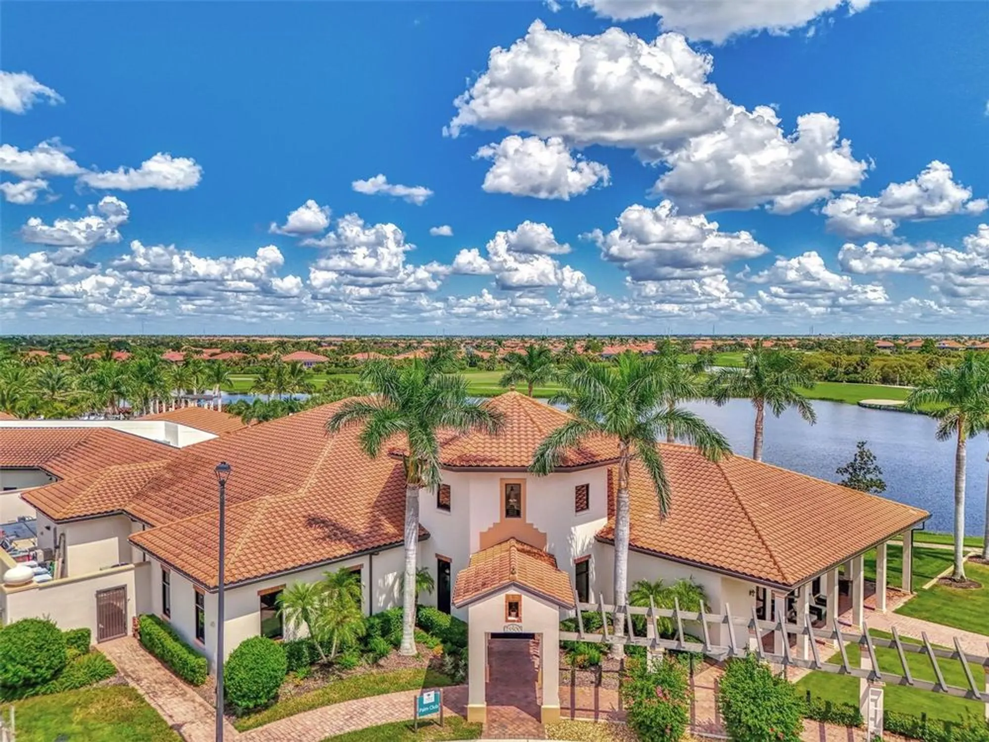 Property Slideshow image 63 of 100 | 24080 spartina dr, Venice, FL, 34293