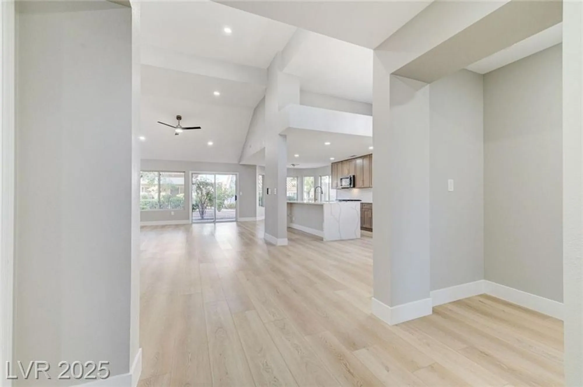 Property Slideshow image 8 of 75 | 9308 quail ridge dr, Las Vegas, NV, 89134