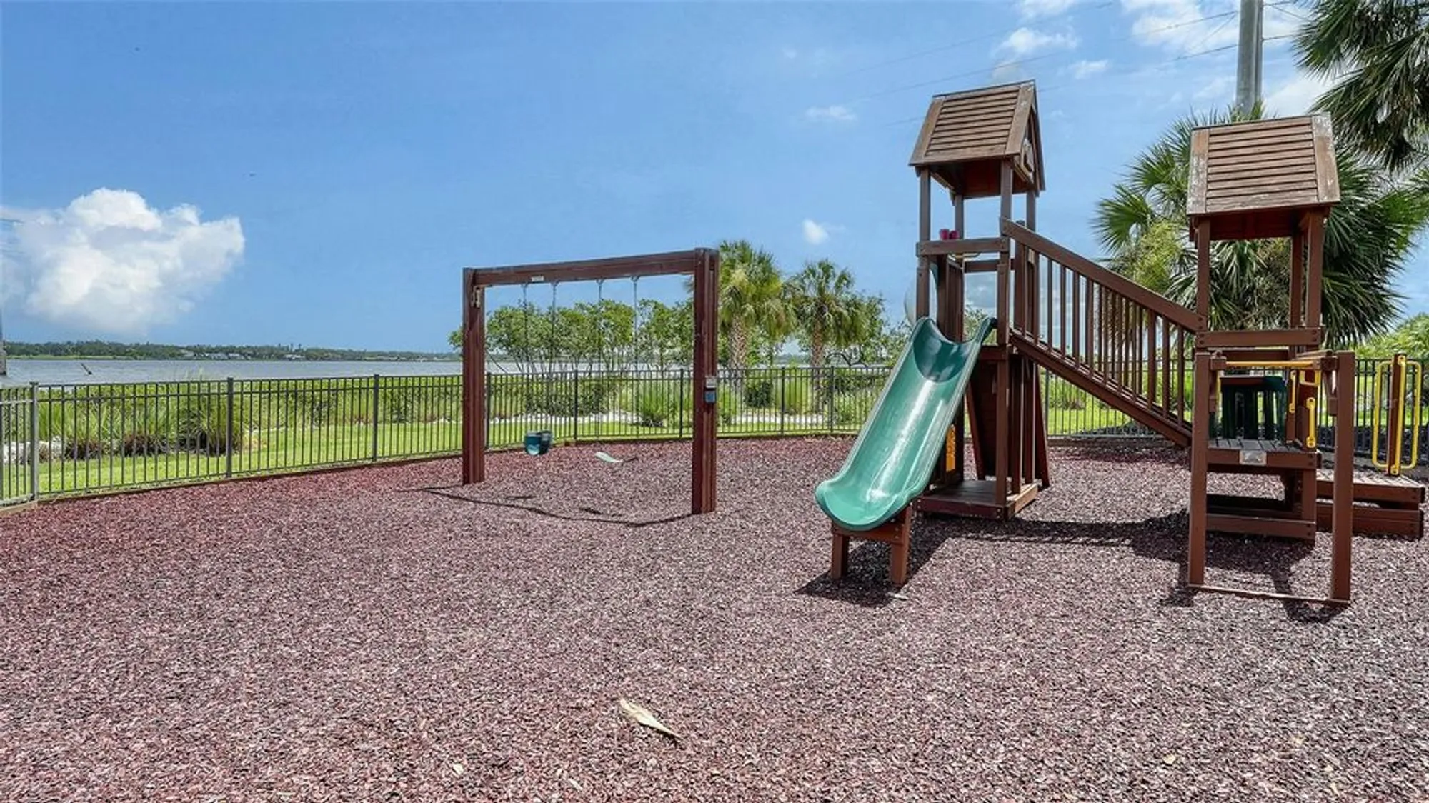 Property Slideshow image 71 of 78 | 1114 bearing ct, Bradenton, FL, 34208