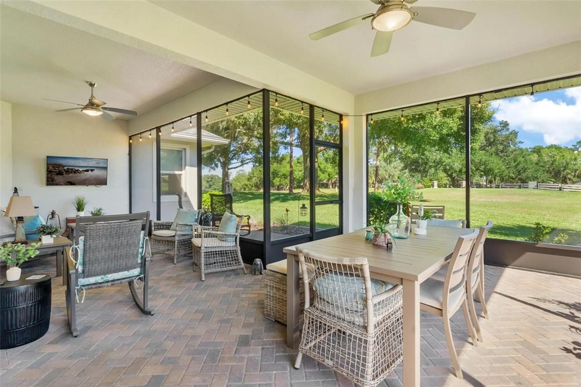 Property Slideshow image 40 of 56 | 5066 greens dr, Lady Lake, FL, 32159