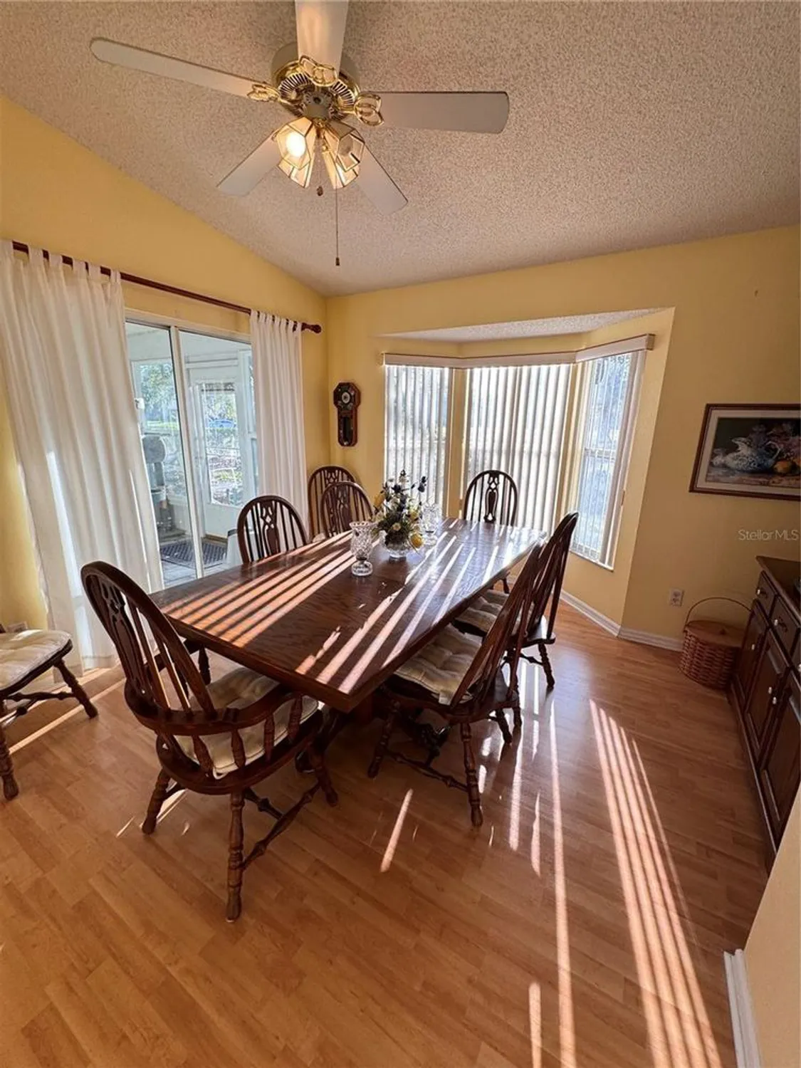 Property Slideshow image 25 of 100 | 25527 oak aly, Leesburg, FL, 34748