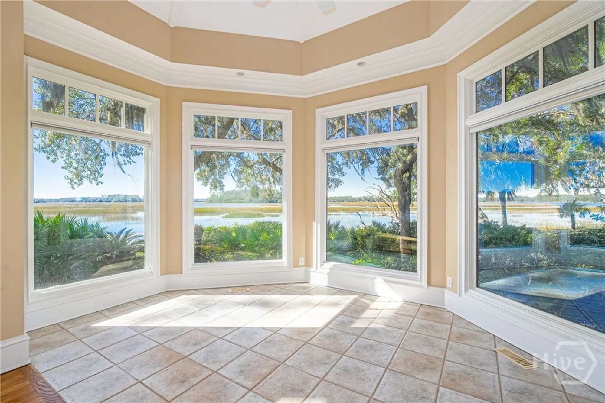 Property Slideshow image 20 of 42 | 8 spring marsh cir, Savannah, GA, 31411