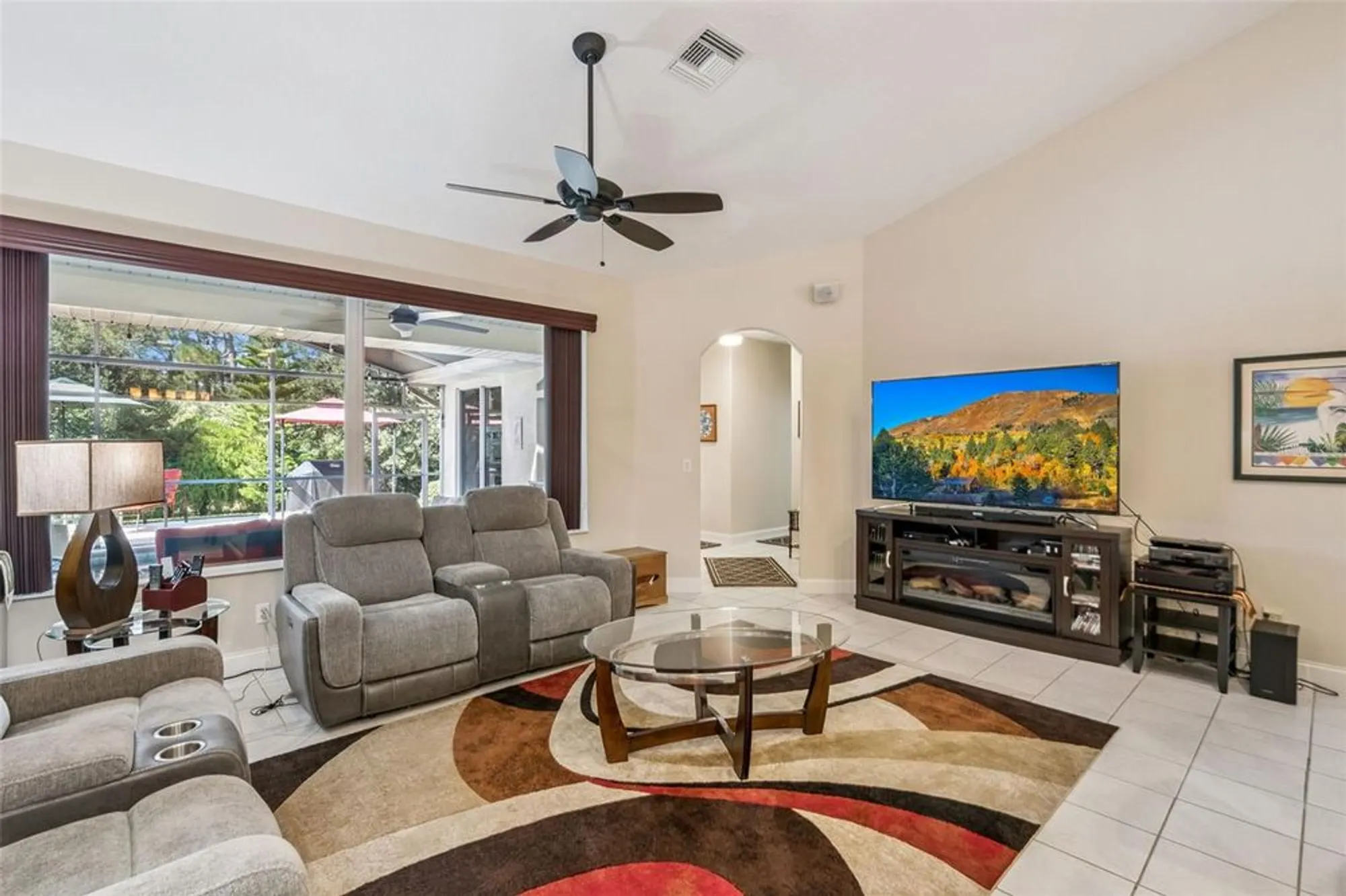 Property Slideshow image 11 of 51 | 21937 king alfred st, Leesburg, FL, 34748