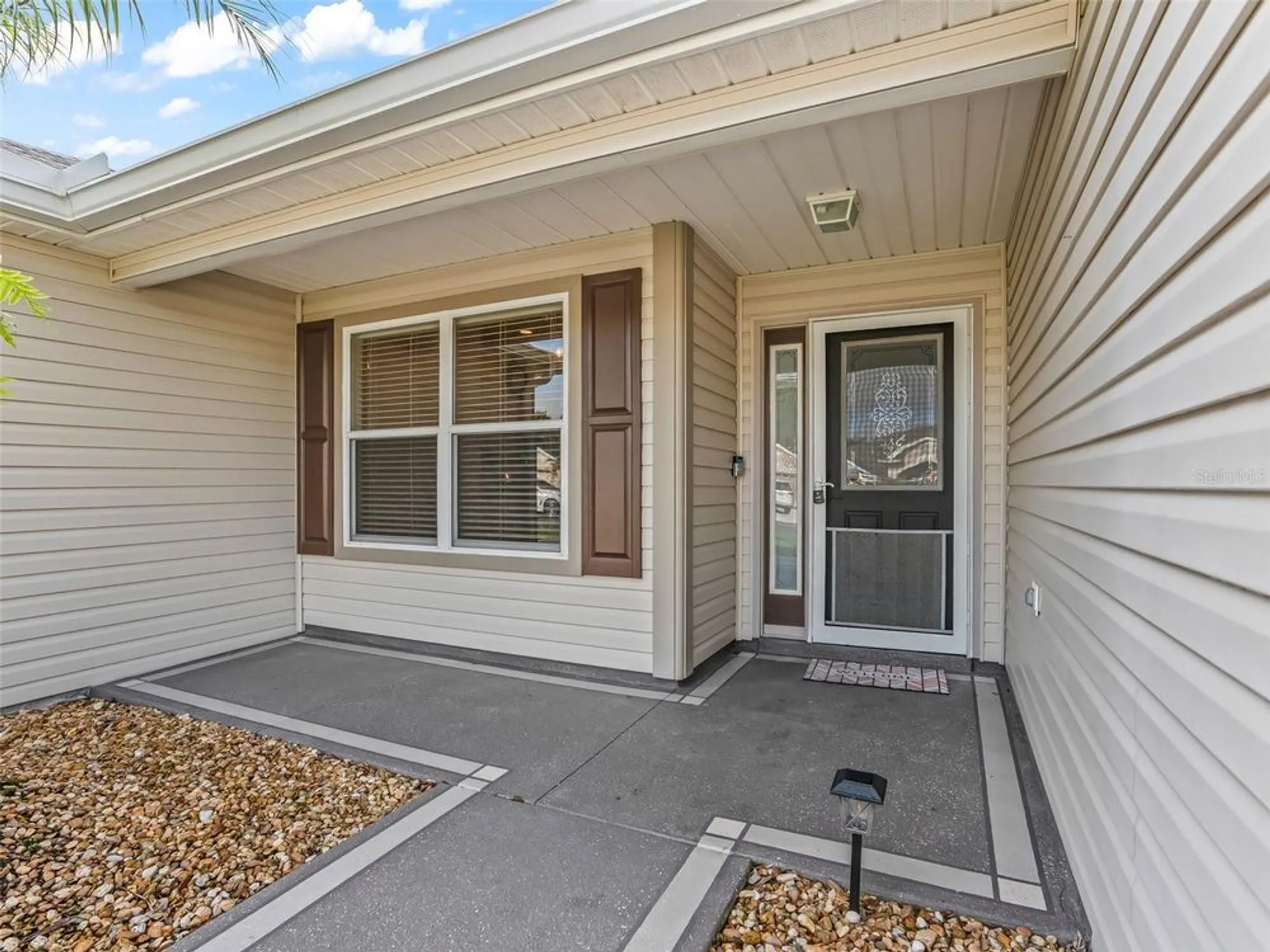 Property Slideshow image 4 of 39 | 1339 arbor trl, The Villages, FL, 32162