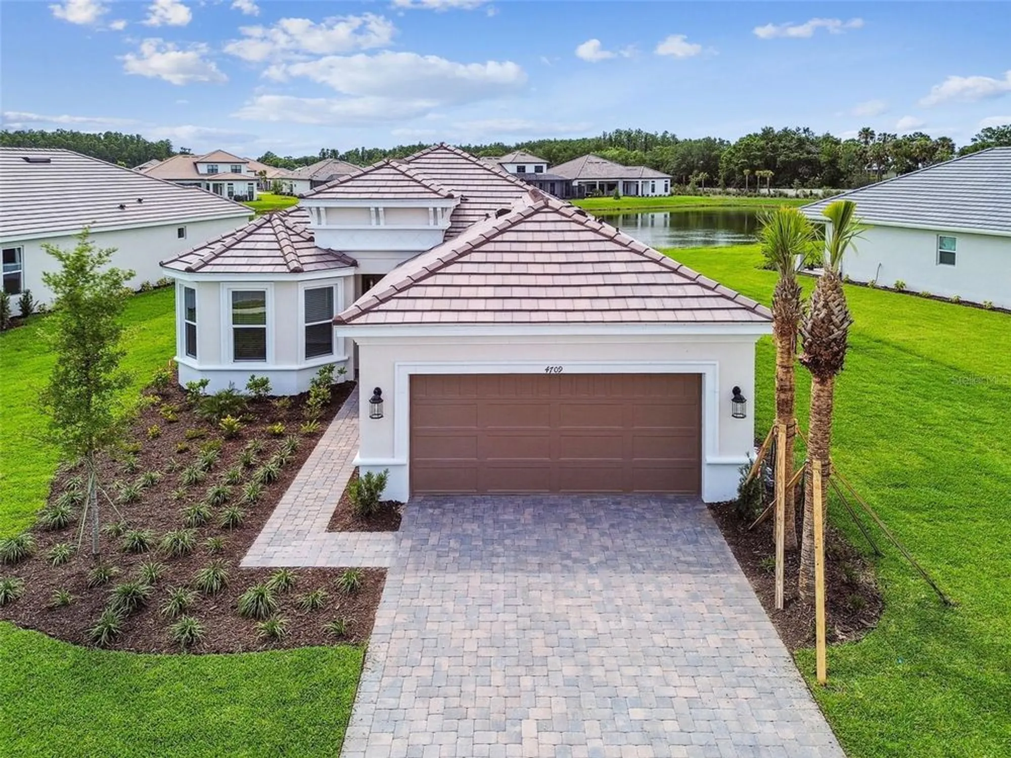 Property Slideshow image 1 of 100 | 4709 isonzo way, Wesley Chapel, FL, 33543