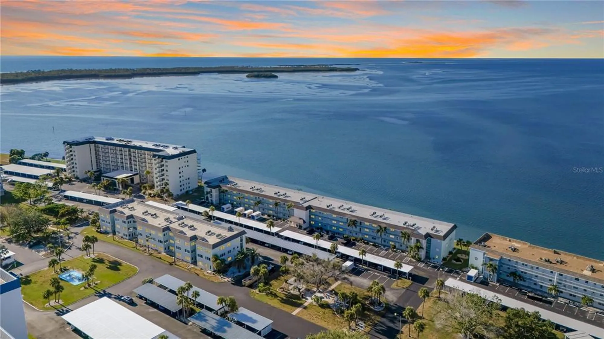 Property Slideshow image 35 of 36 | 7 dunoon pl apt 306, Dunedin, FL, 34698