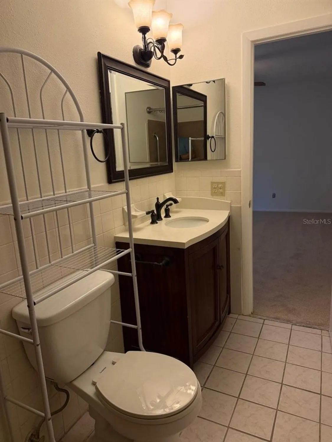 Property Slideshow image 23 of 31 | 2426 persian dr apt 38, Clearwater, FL, 33763