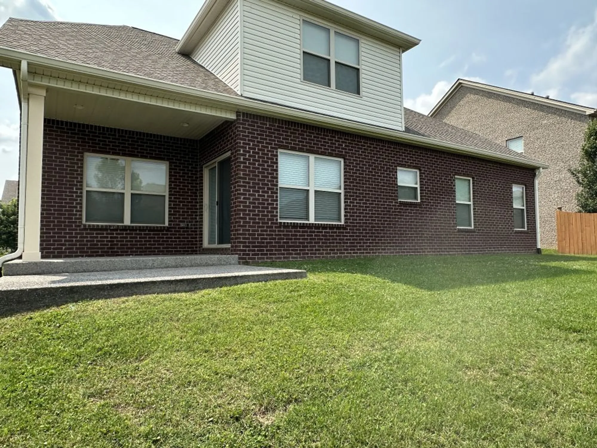 Property Slideshow image 20 of 23 | 1108 marys pl, Lebanon, TN, 37090