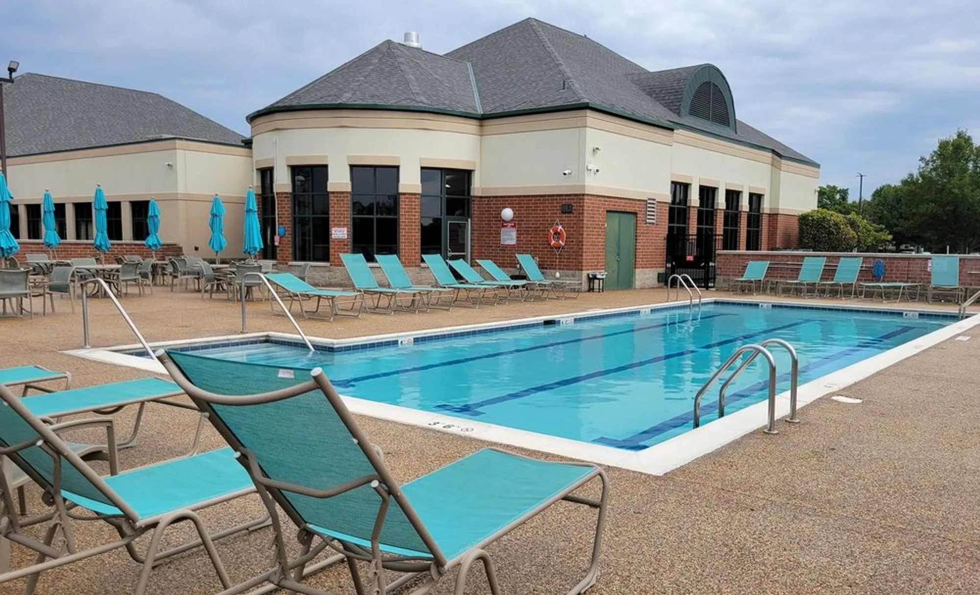 Property Slideshow image 15 of 17 | 13818 s bristlecone ln d, Plainfield, IL, 60544