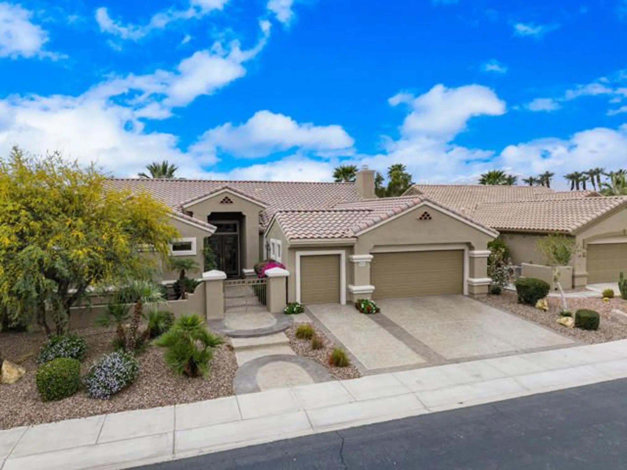 Property Slideshow image 17 of 47 | 35707 stonebriar dr, Palm Desert, CA, 92211