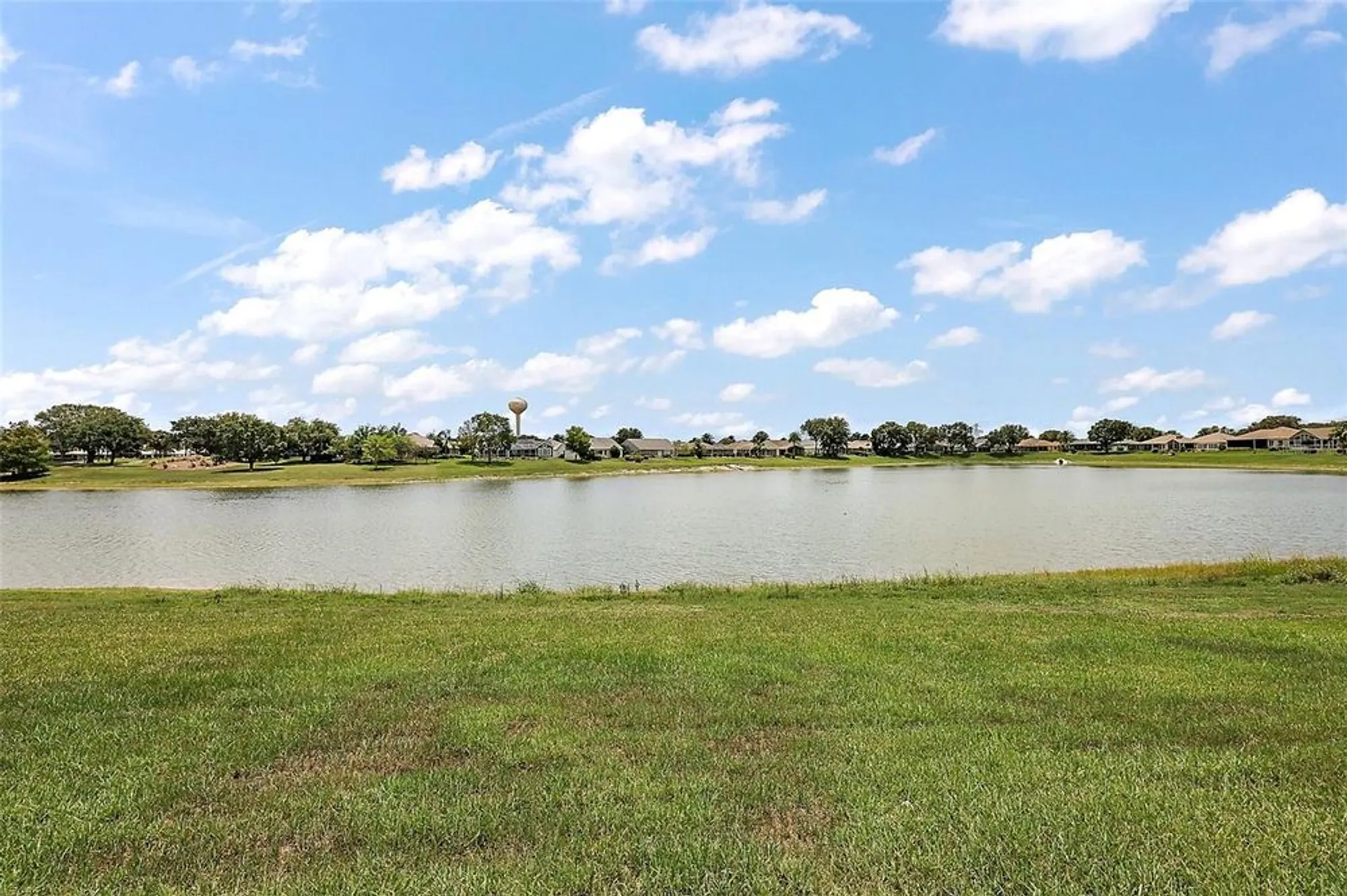 Property Slideshow image 5 of 21 | 2002 enrique dr, The Villages, FL, 32159