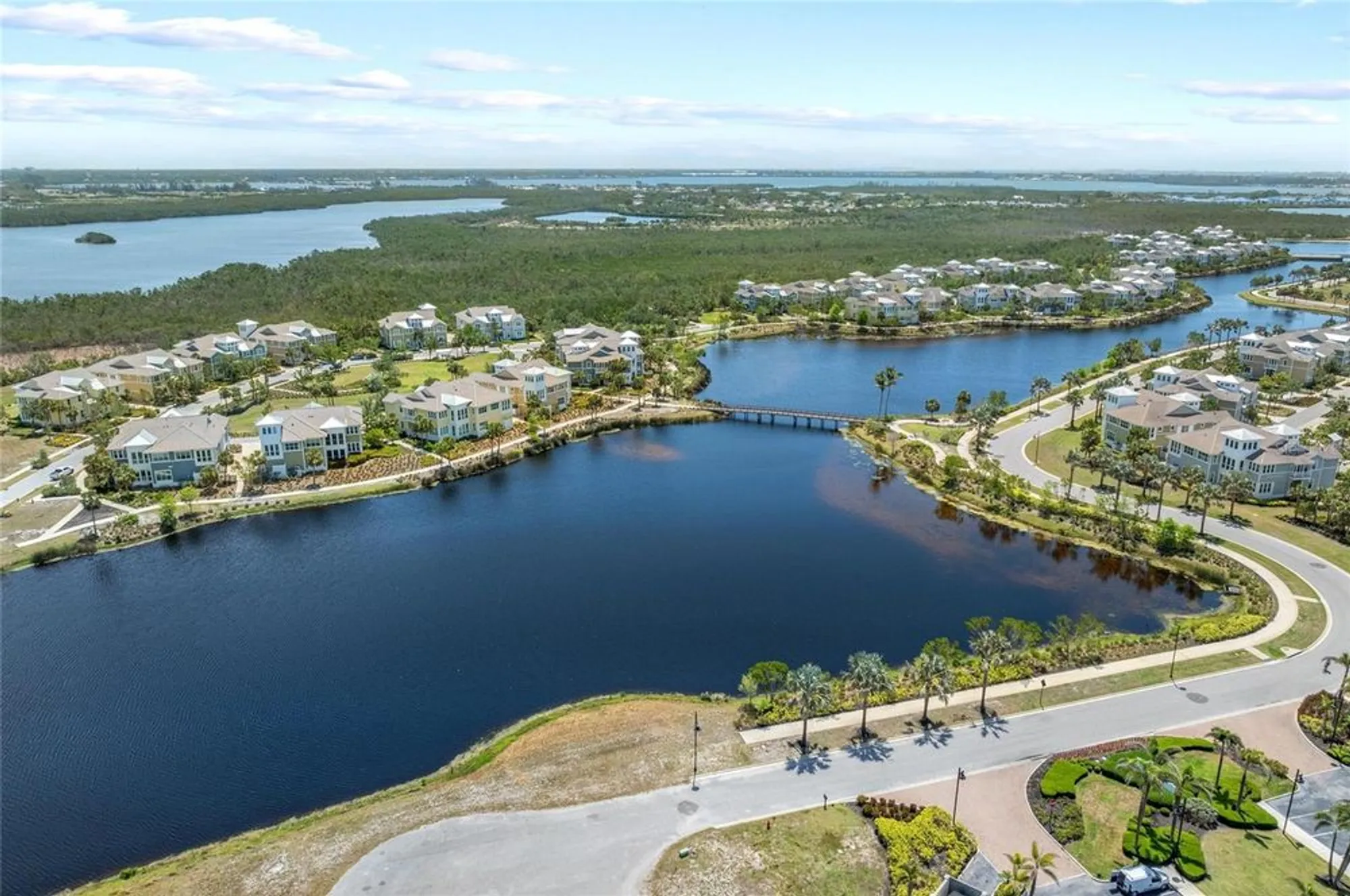 Property Slideshow image 59 of 99 | 241 sapphire lake dr 201, Bradenton, FL, 34209