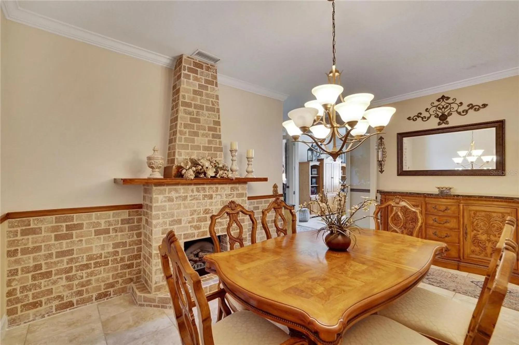 Property Slideshow image 9 of 67 | 204 mystic falls dr, Apollo Beach, FL, 33572