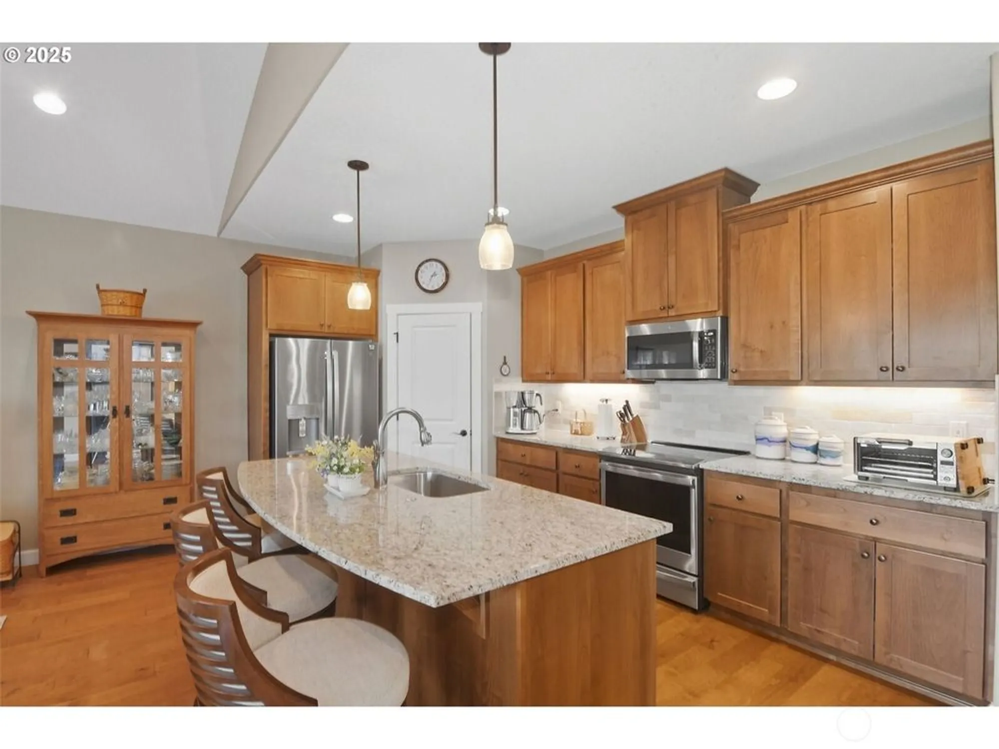 Property Slideshow image 11 of 40 | 1618 ne 174th st, Ridgefield, WA, 98642