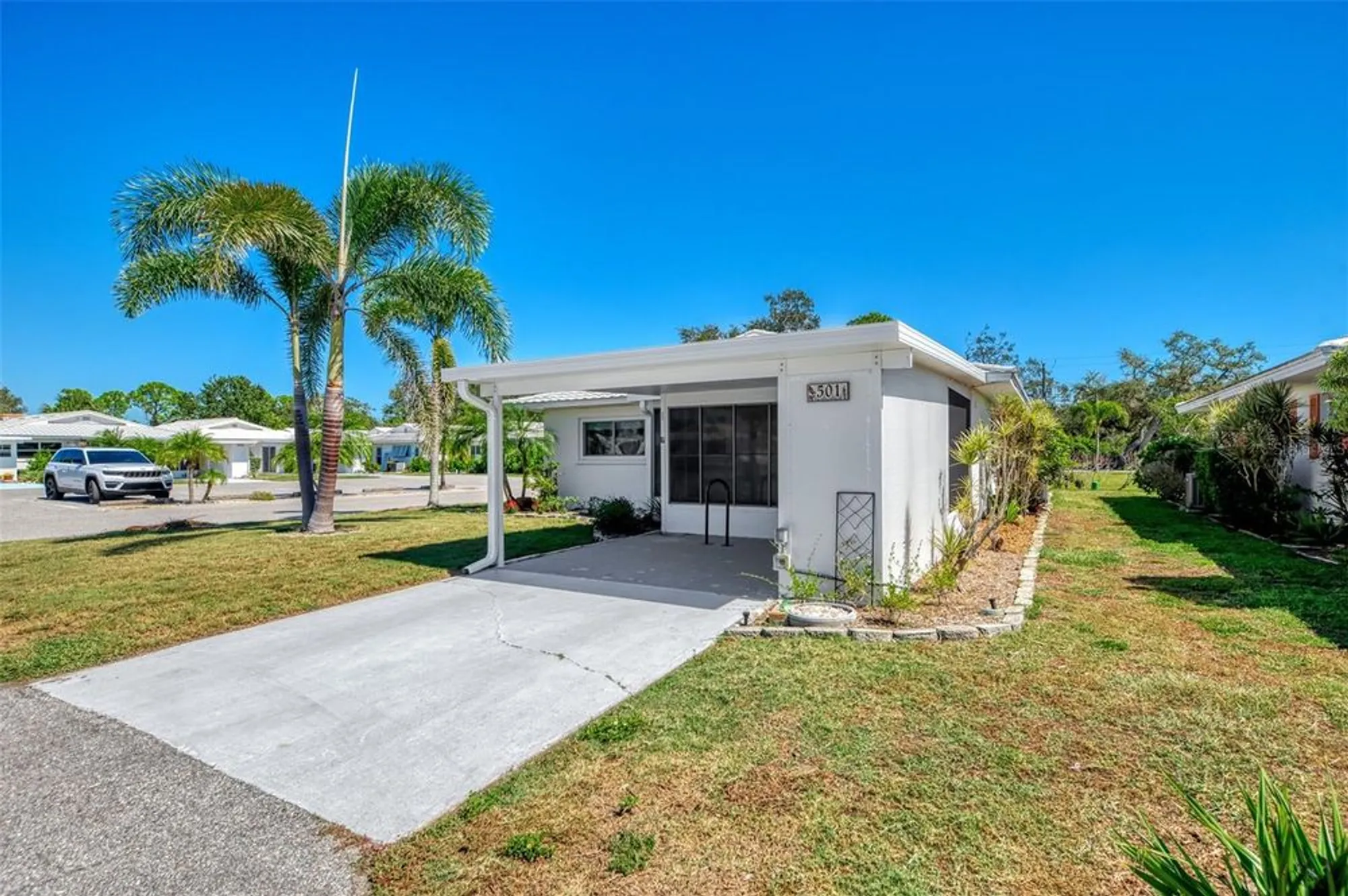 Property Slideshow image 3 of 71 | 501 sloop way, Nokomis, FL, 34275