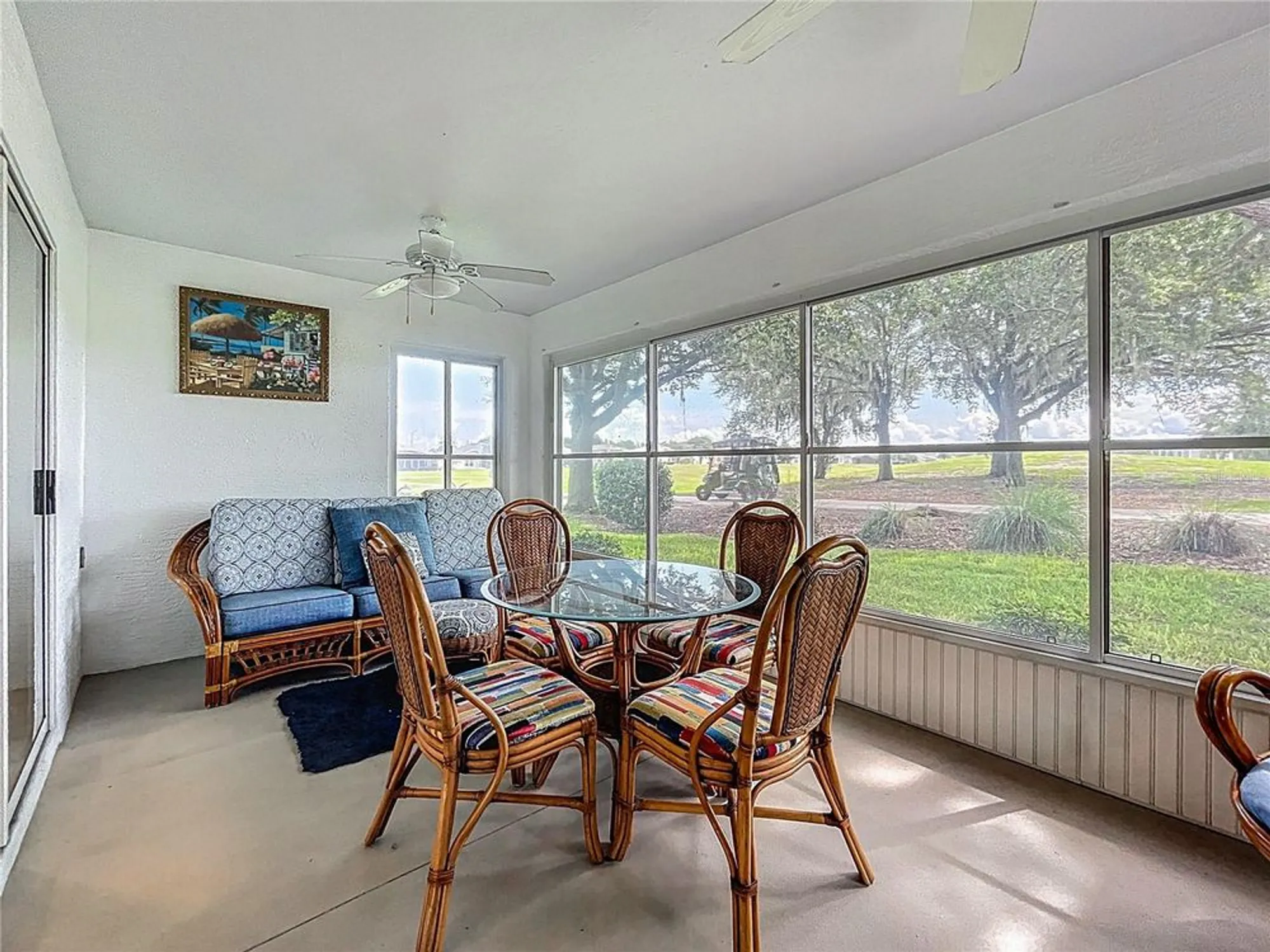 Property Slideshow image 4 of 49 | 27327 roanoke dr, Leesburg, FL, 34748