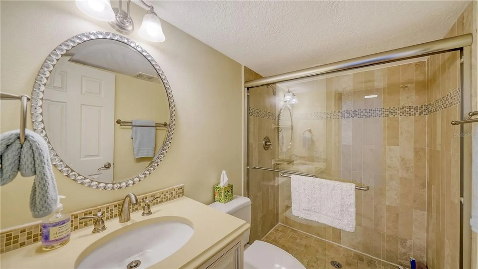 Property Slideshow image 28 of 63 | 19 whispering sands dr apt 805, Sarasota, FL, 34242