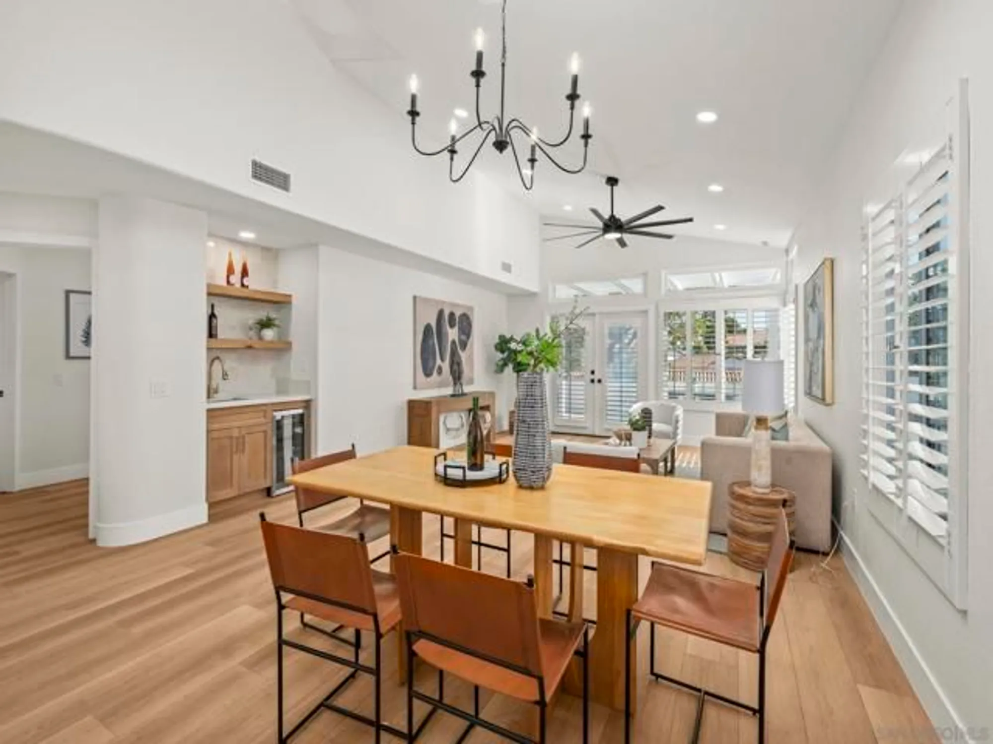 Property Slideshow image 4 of 64 | 4137 pindar way, Oceanside, CA, 92056