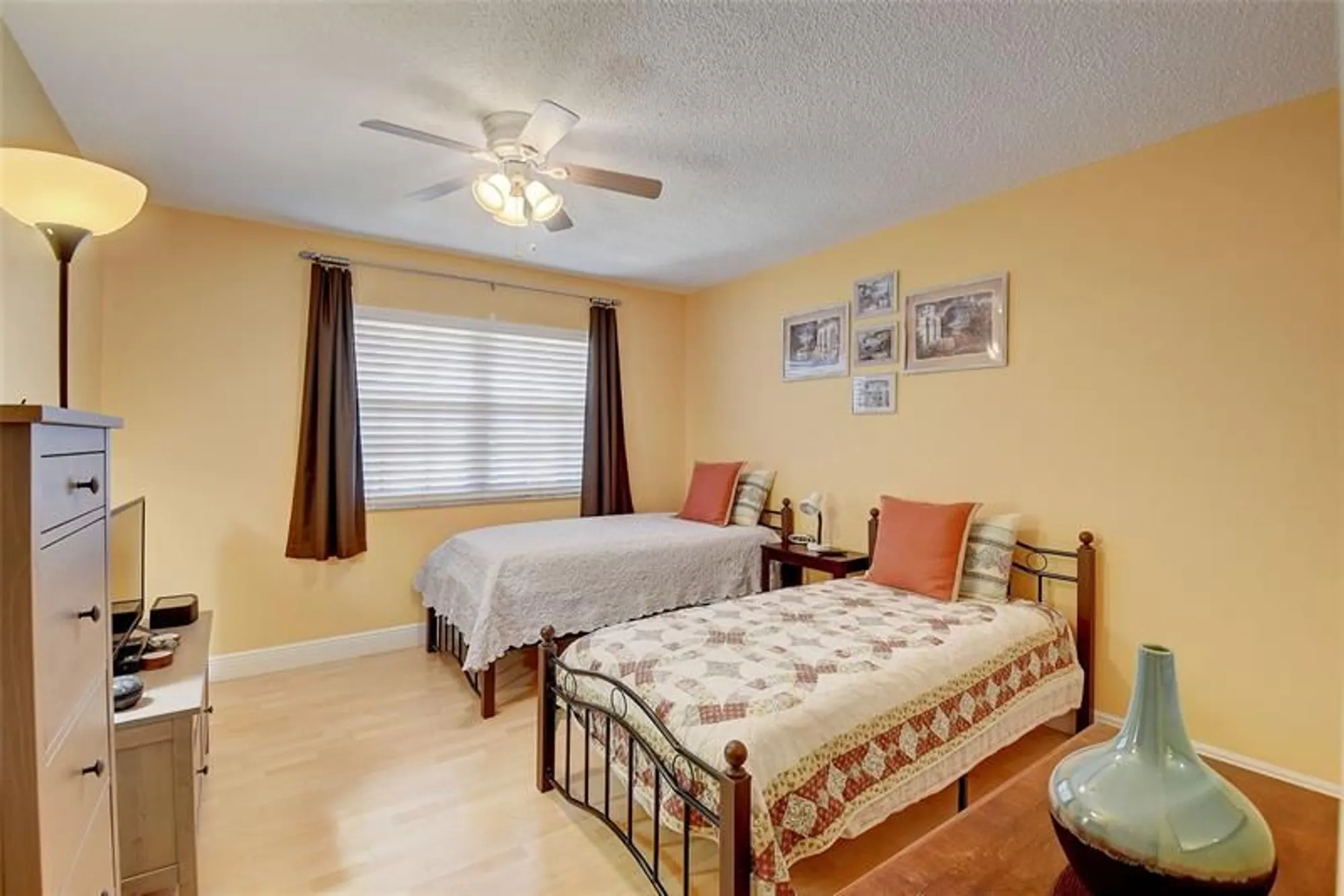 Property Slideshow image 27 of 75 | 6422 aspen glen cir # 206, Boynton Beach, FL, 33437