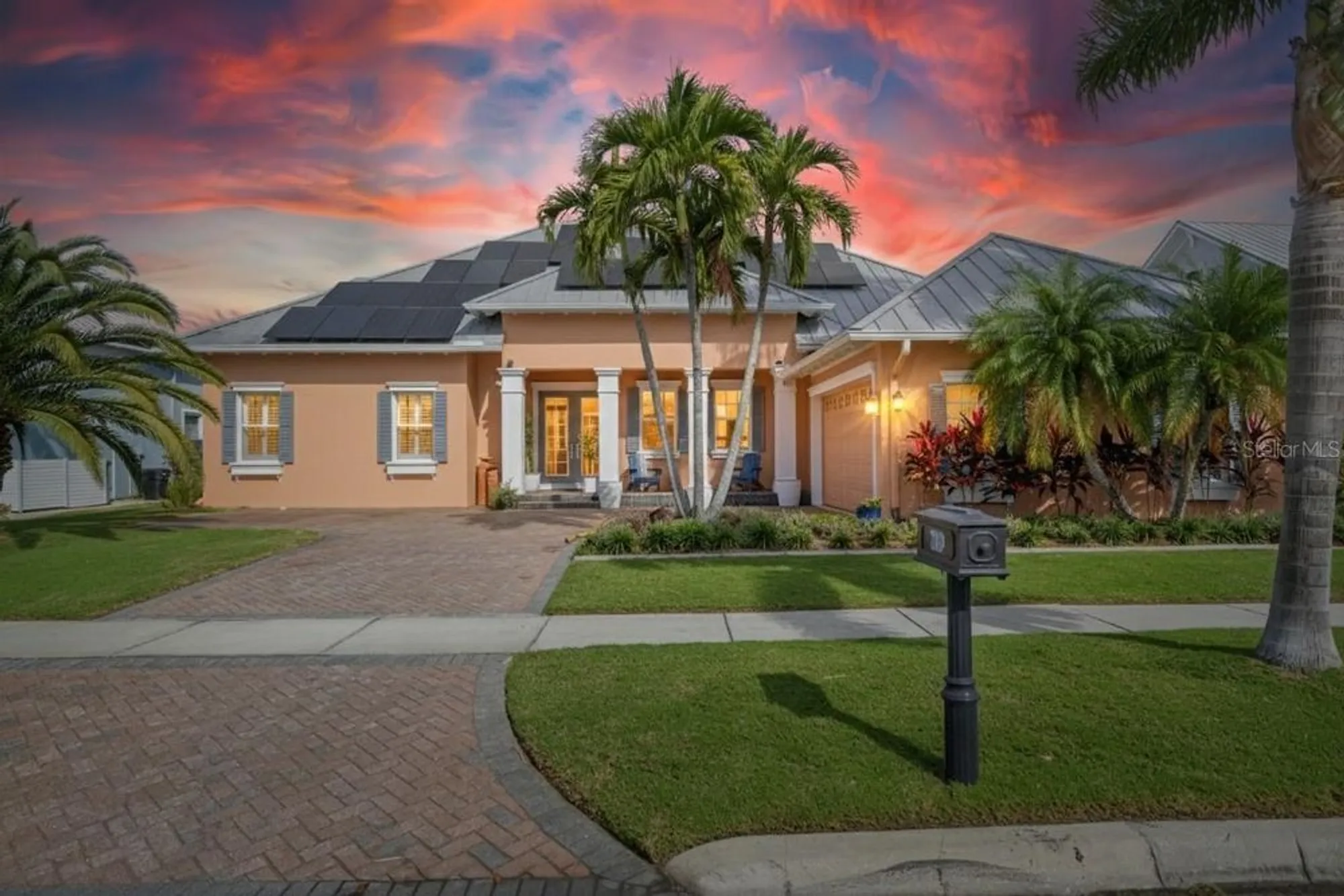 Property Slideshow image 5 of 99 | 719 islebay dr, Apollo Beach, FL, 33572