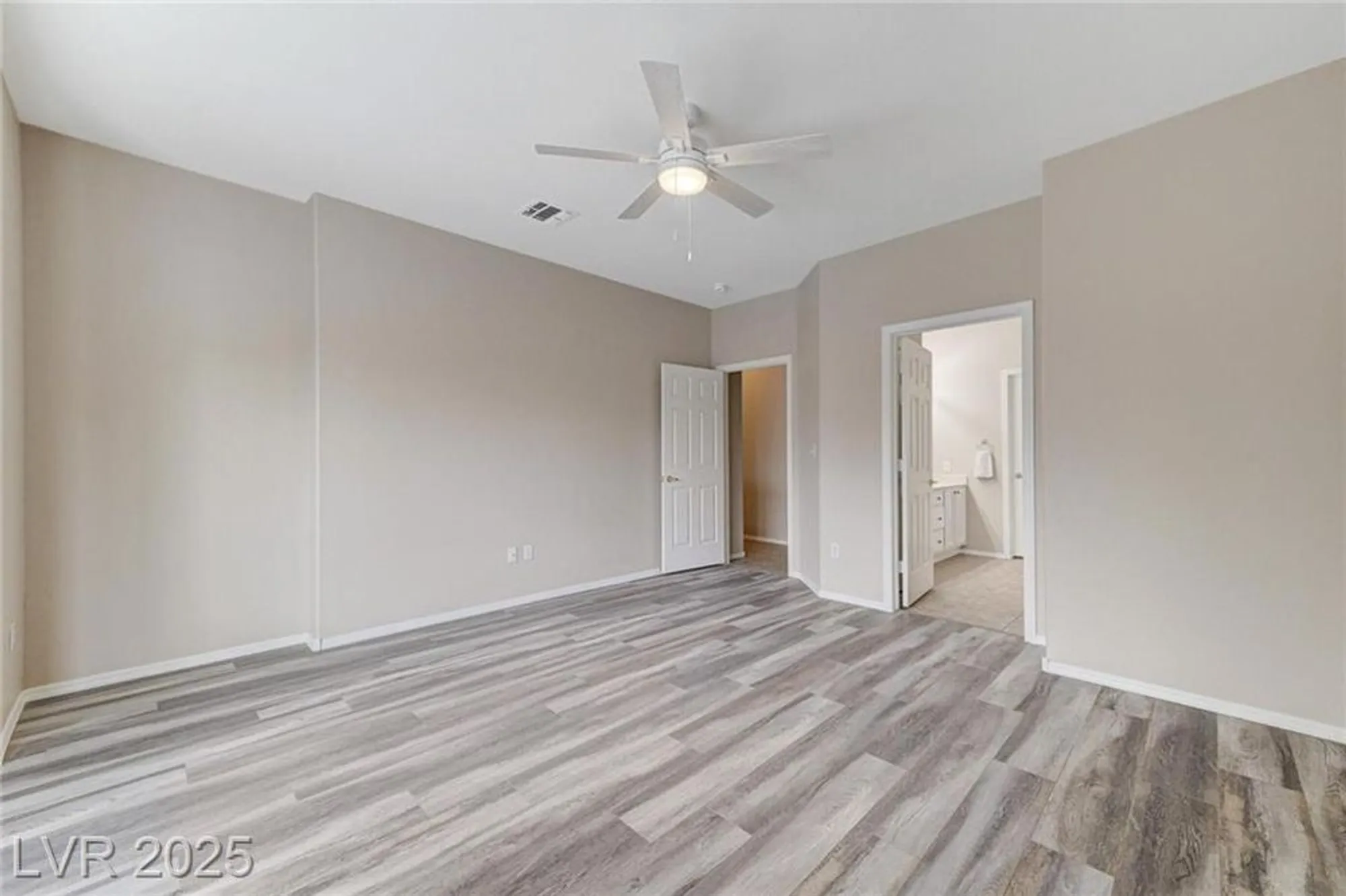 Property Slideshow image 41 of 93 | 2160 tiger links dr, Henderson, NV, 89012