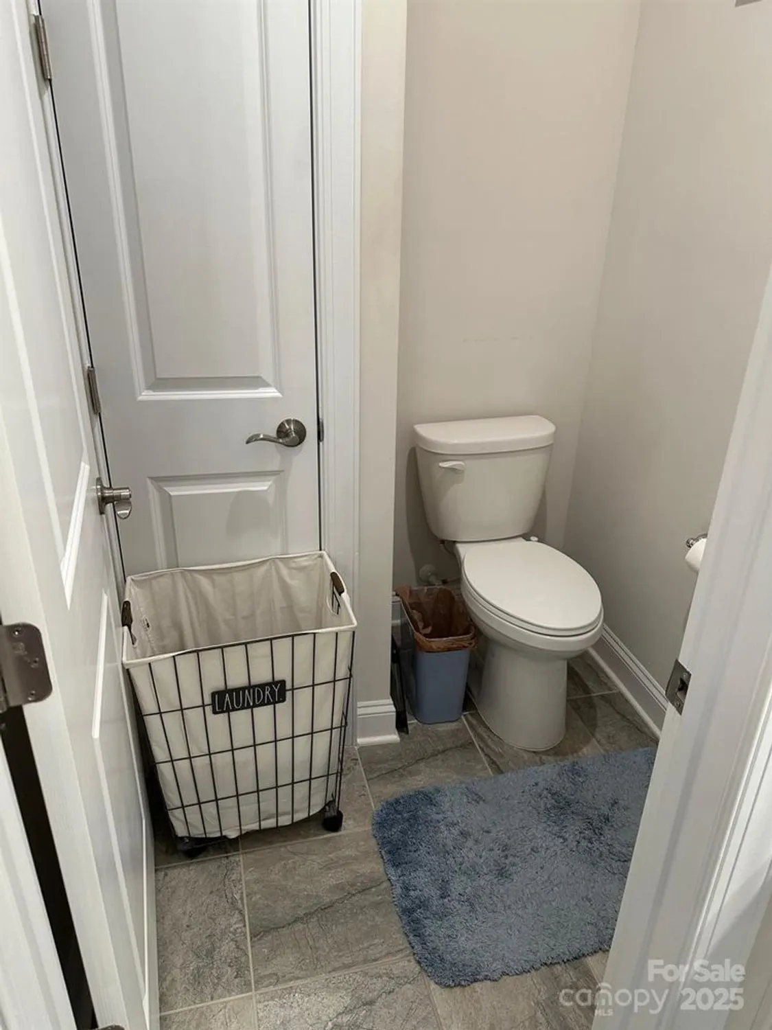 Property Slideshow image 24 of 46 | 12417 old iron ln, Charlotte, NC, 28215