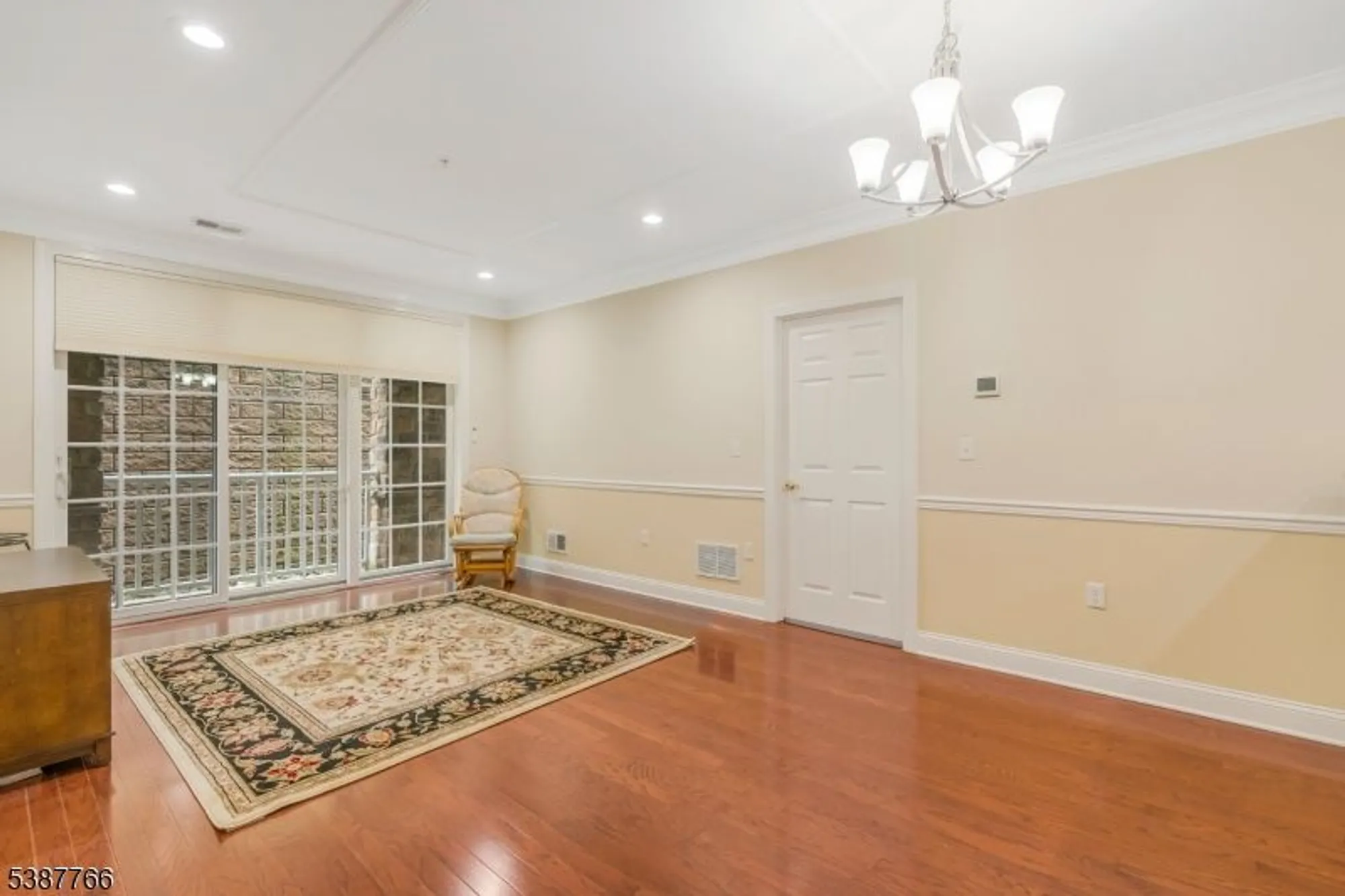 Property Slideshow image 5 of 27 | 259 victoria dr, Bridgewater, NJ, 08807