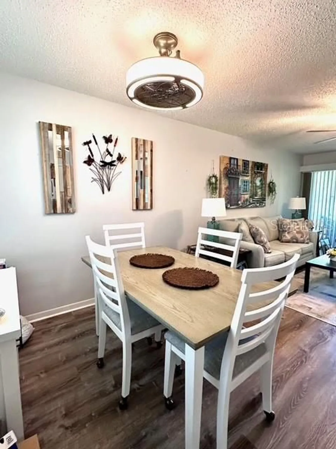 Property Slideshow image 9 of 31 | 1701 pinehurst rd apt 13c, Dunedin, FL, 34698
