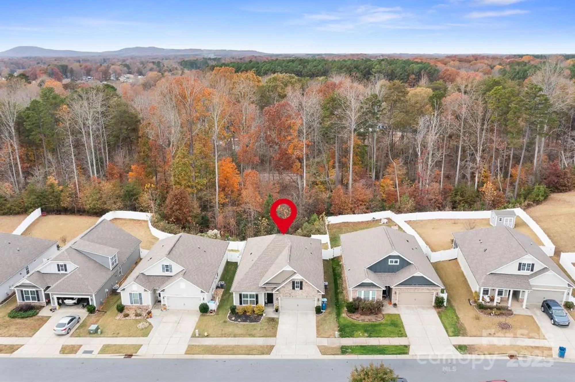 Property Slideshow image 21 of 31 | 3779 summer haven dr, Sherrills Ford, NC, 28673