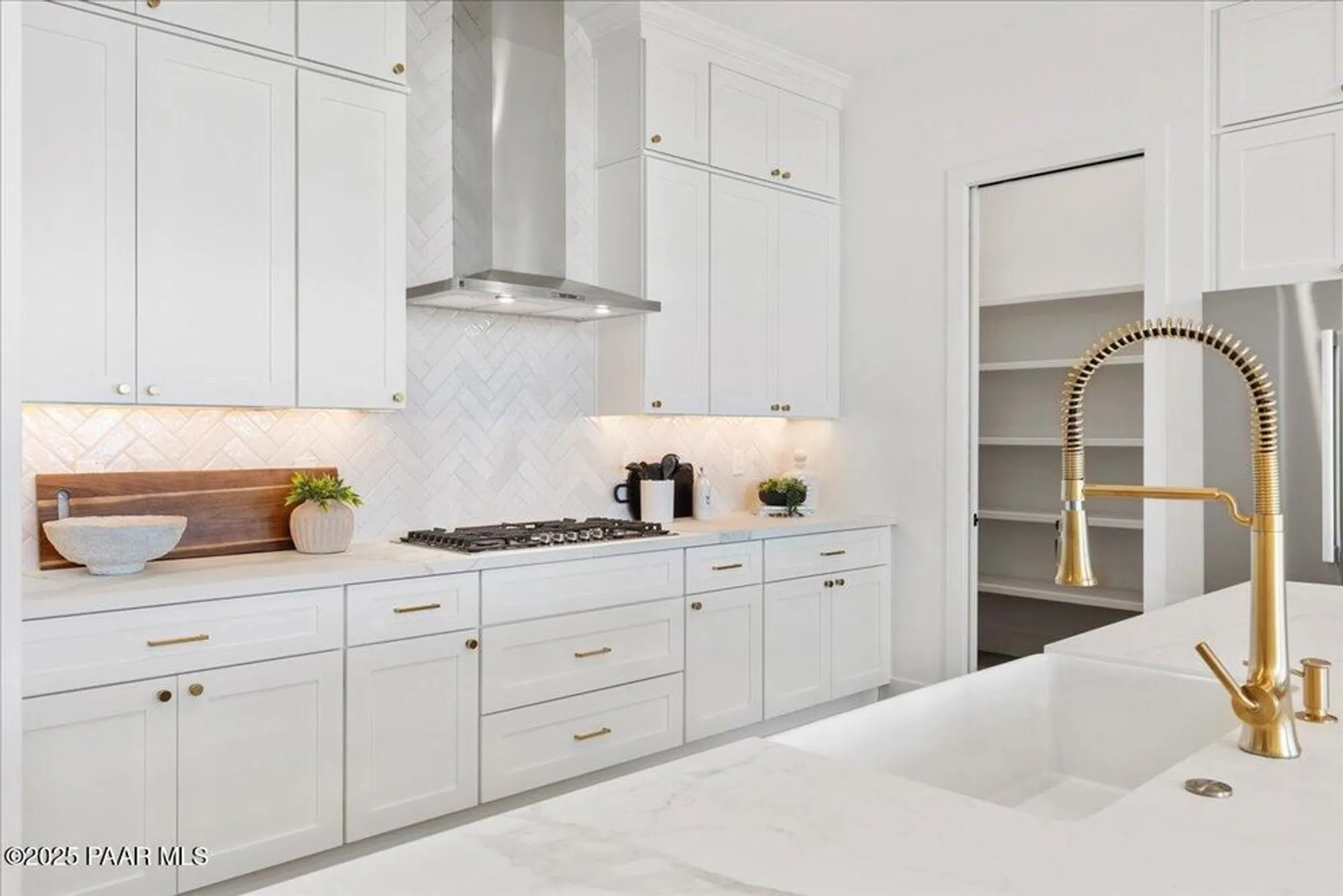 Property Slideshow image 10 of 47 | 1197 sassaby cir, Prescott, AZ, 86301