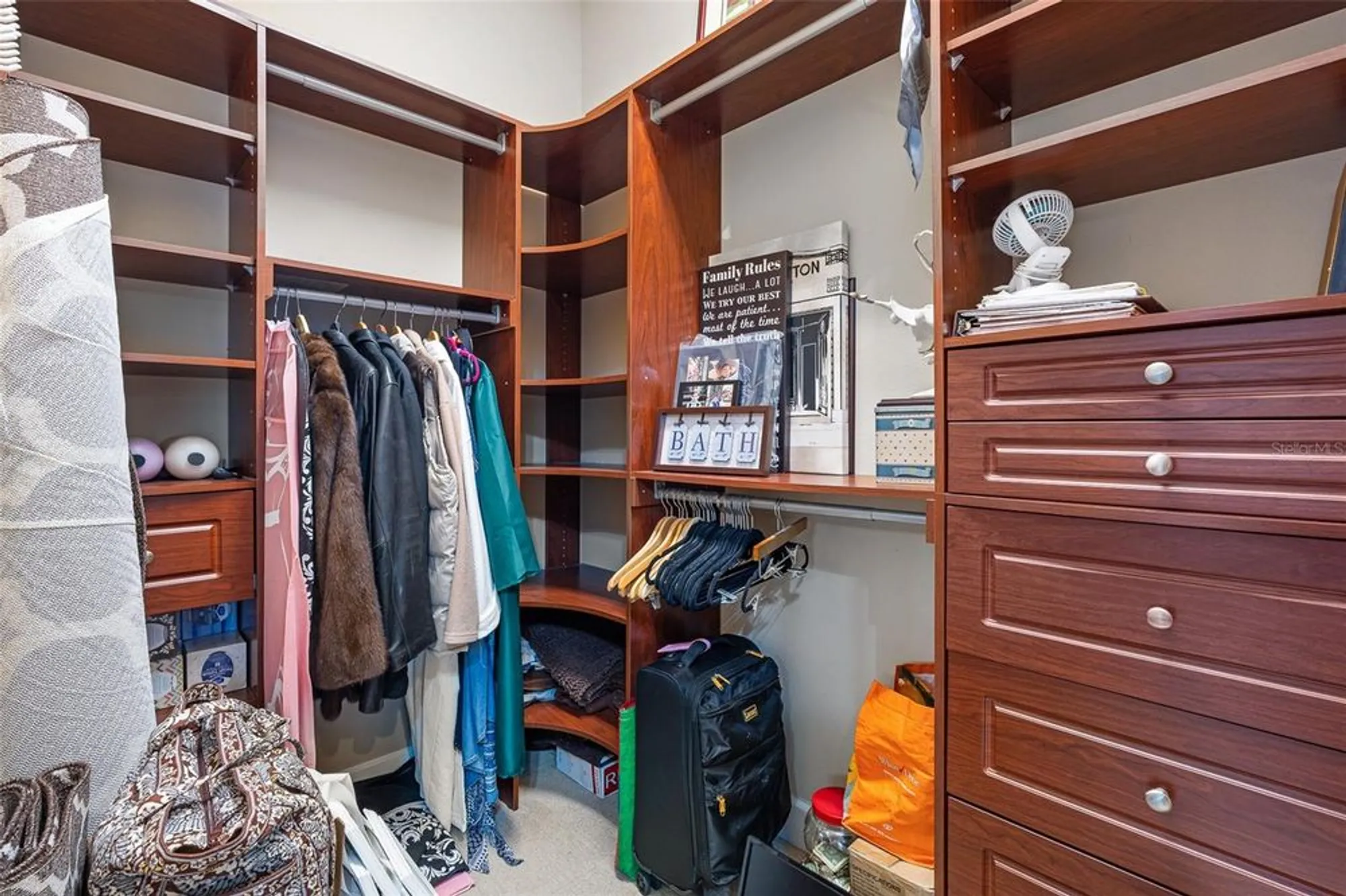 Property Slideshow image 30 of 88 | 945 stone lake dr, Ormond Beach, FL, 32174