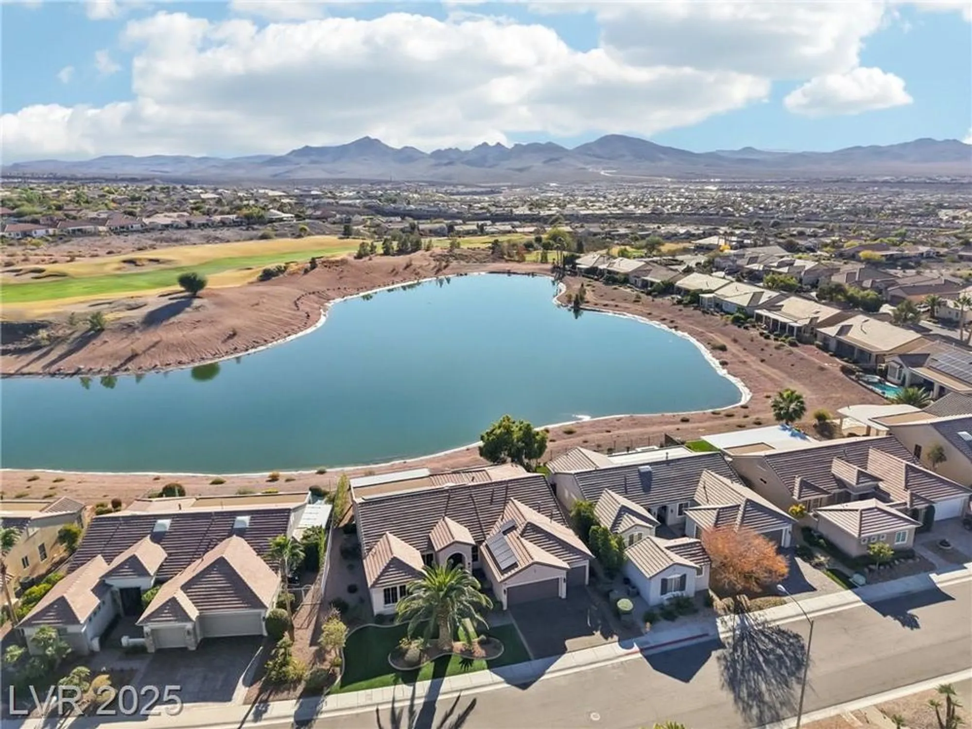 Property Slideshow image 70 of 84 | 2695 olivia heights ave, Henderson, NV, 89052