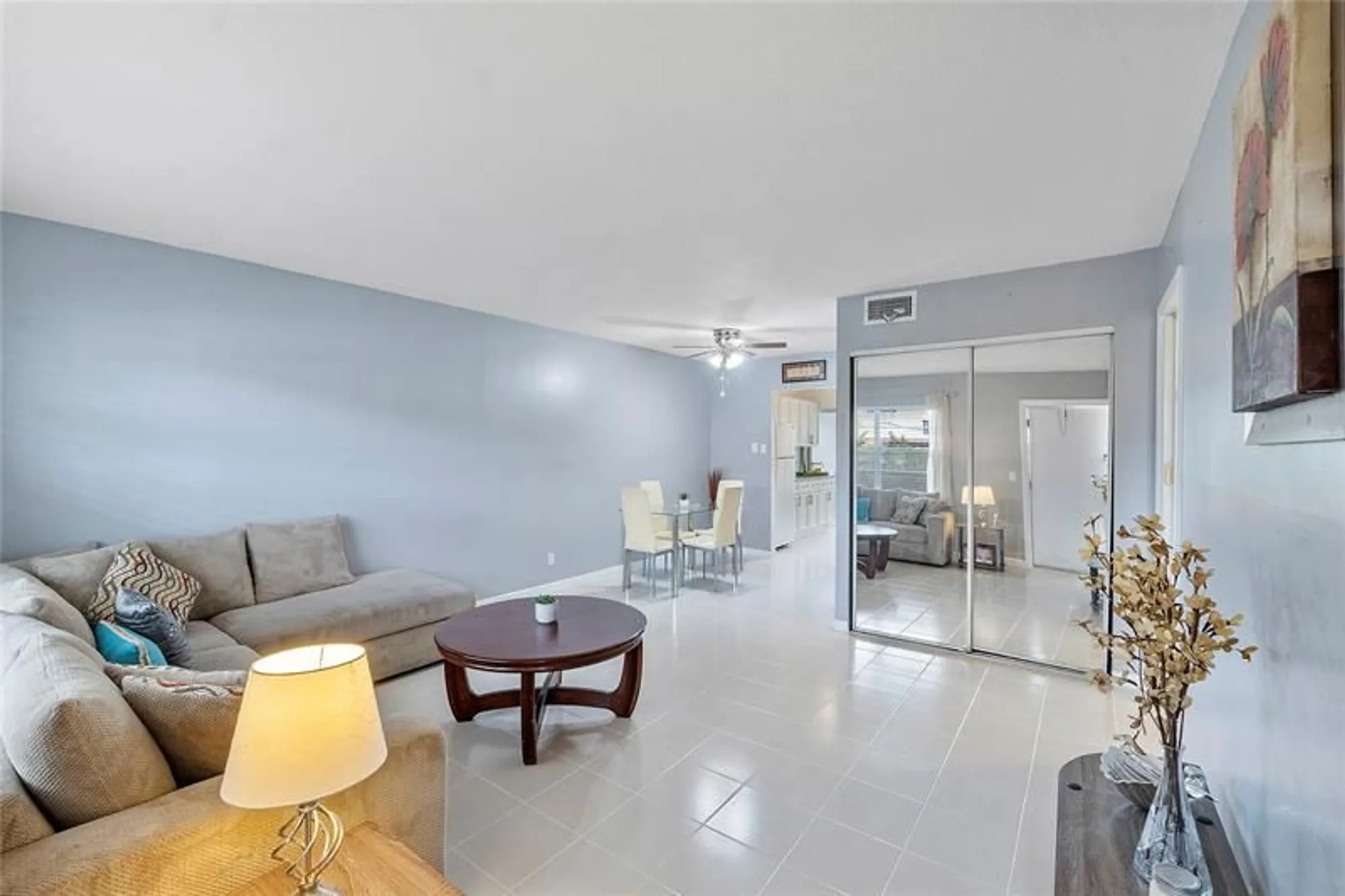 Property Slideshow image 4 of 26 | 7500 nw 5th ct apt 104, Margate, FL, 33063