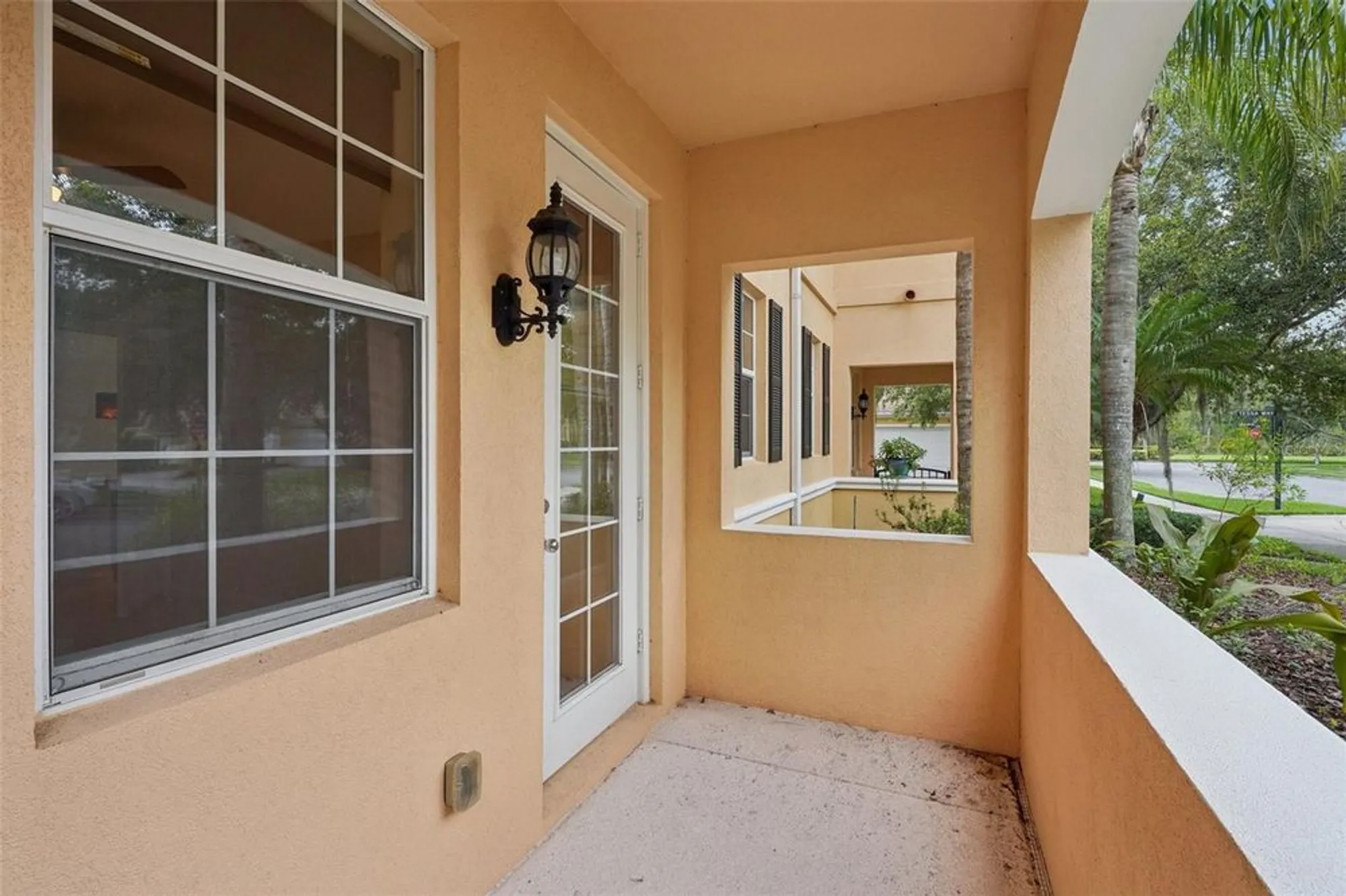 Property Slideshow image 19 of 59 | 8430 leatherleaf ln, Orlando, FL, 32827