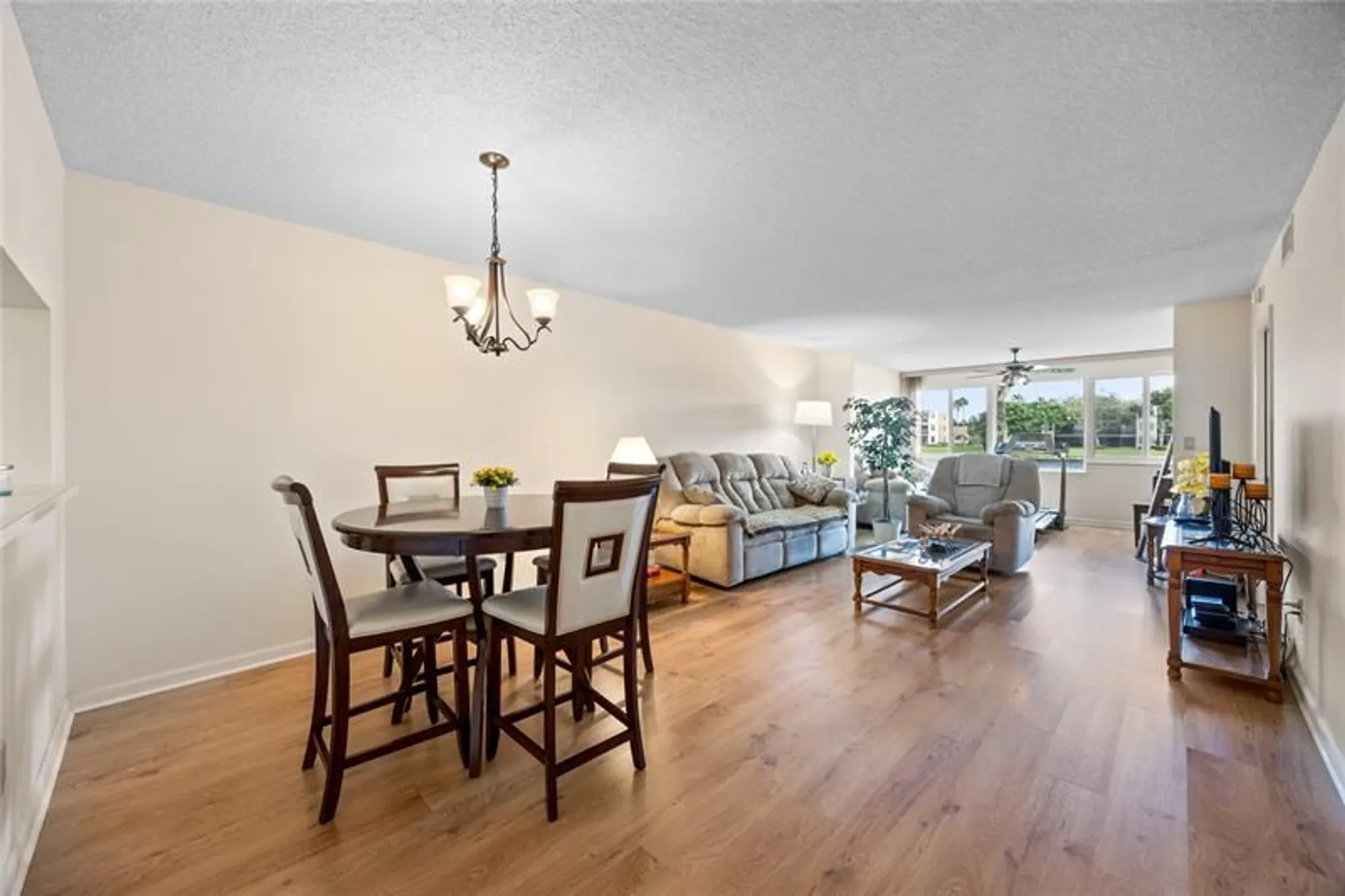 Property Slideshow image 4 of 41 | 7186 s devon dr # 109, Tamarac, FL, 33321