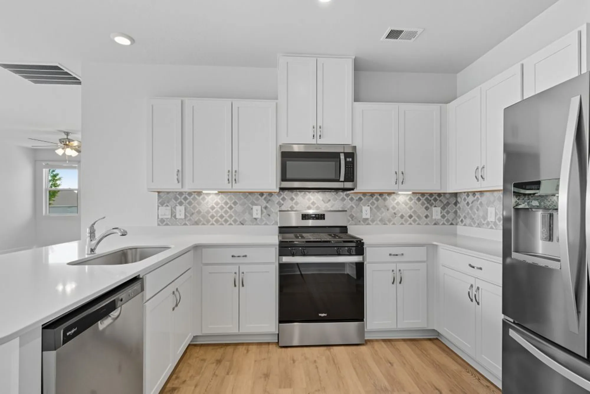 Property Slideshow image 2 of 29 | 2005 holmesburg pvt cir, Gallatin, TN, 37066