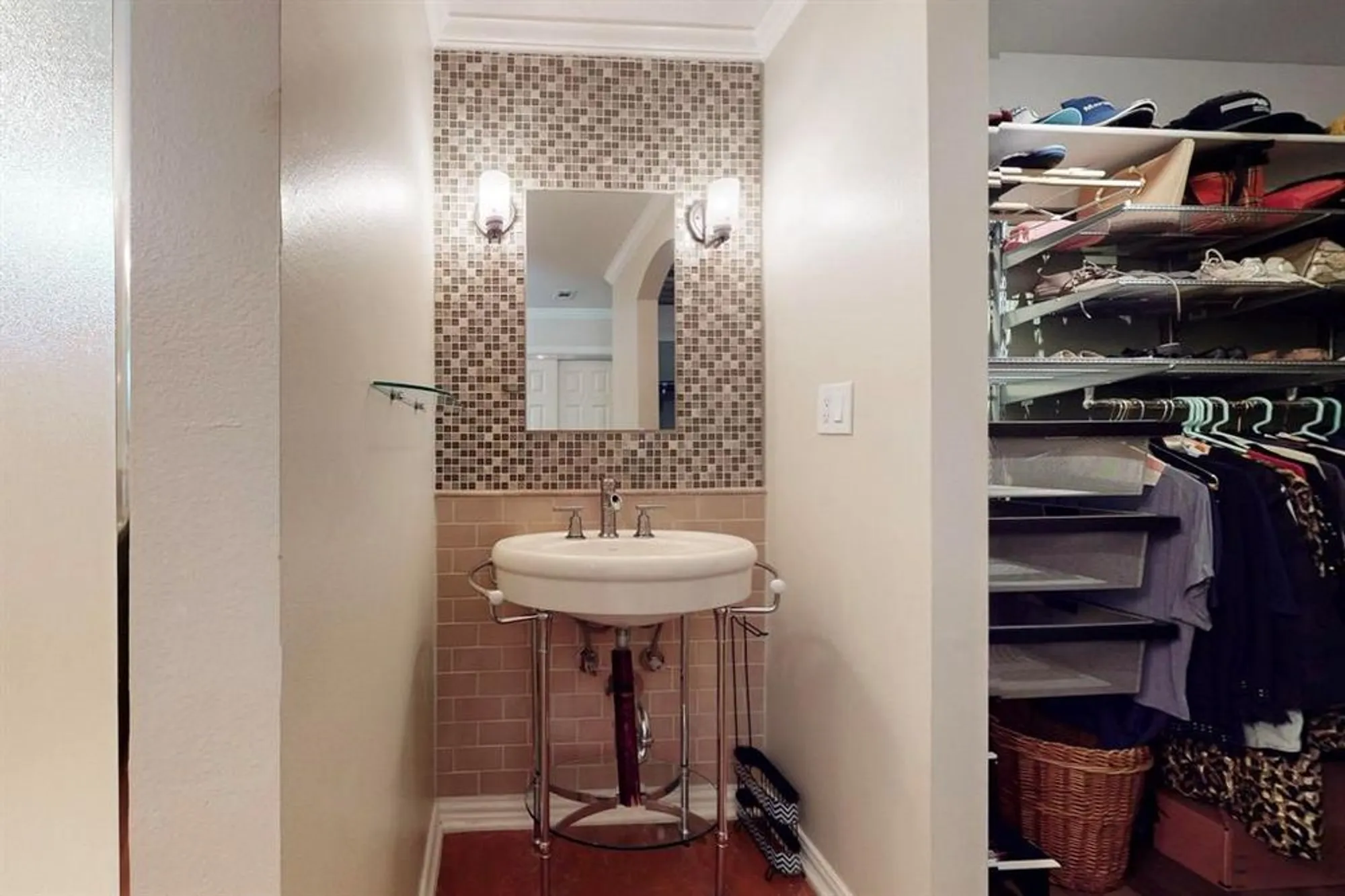 Property Slideshow image 23 of 40 | 10000 soriano st, Denton, TX, 76207