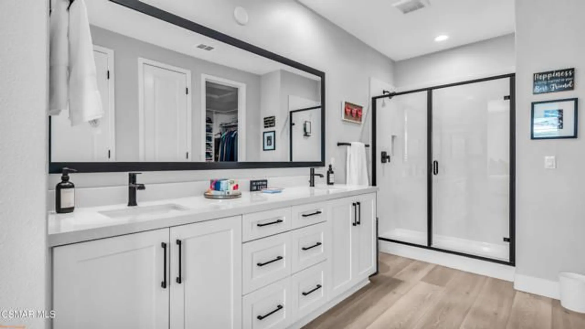 Property Slideshow image 19 of 43 | 82395 crane dr, Indio, CA, 92201