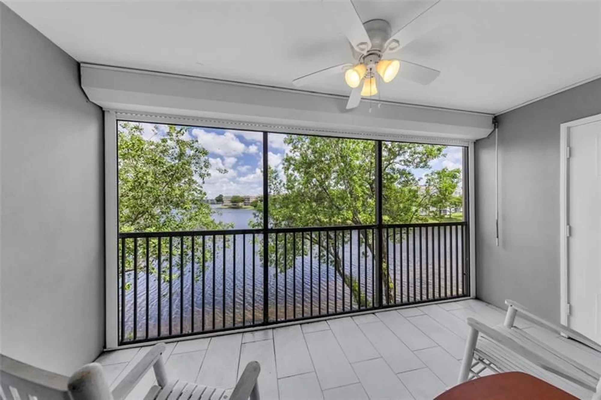 Property Slideshow image 16 of 43 | 7466 ashmont cir # 303, Tamarac, FL, 33321
