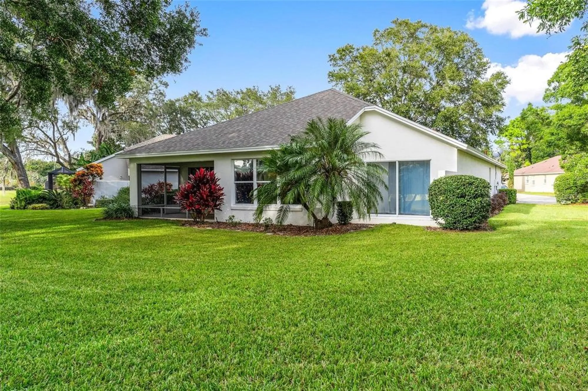Property Slideshow image 33 of 39 | 7023 arcadian ct, Mount Dora, FL, 32757
