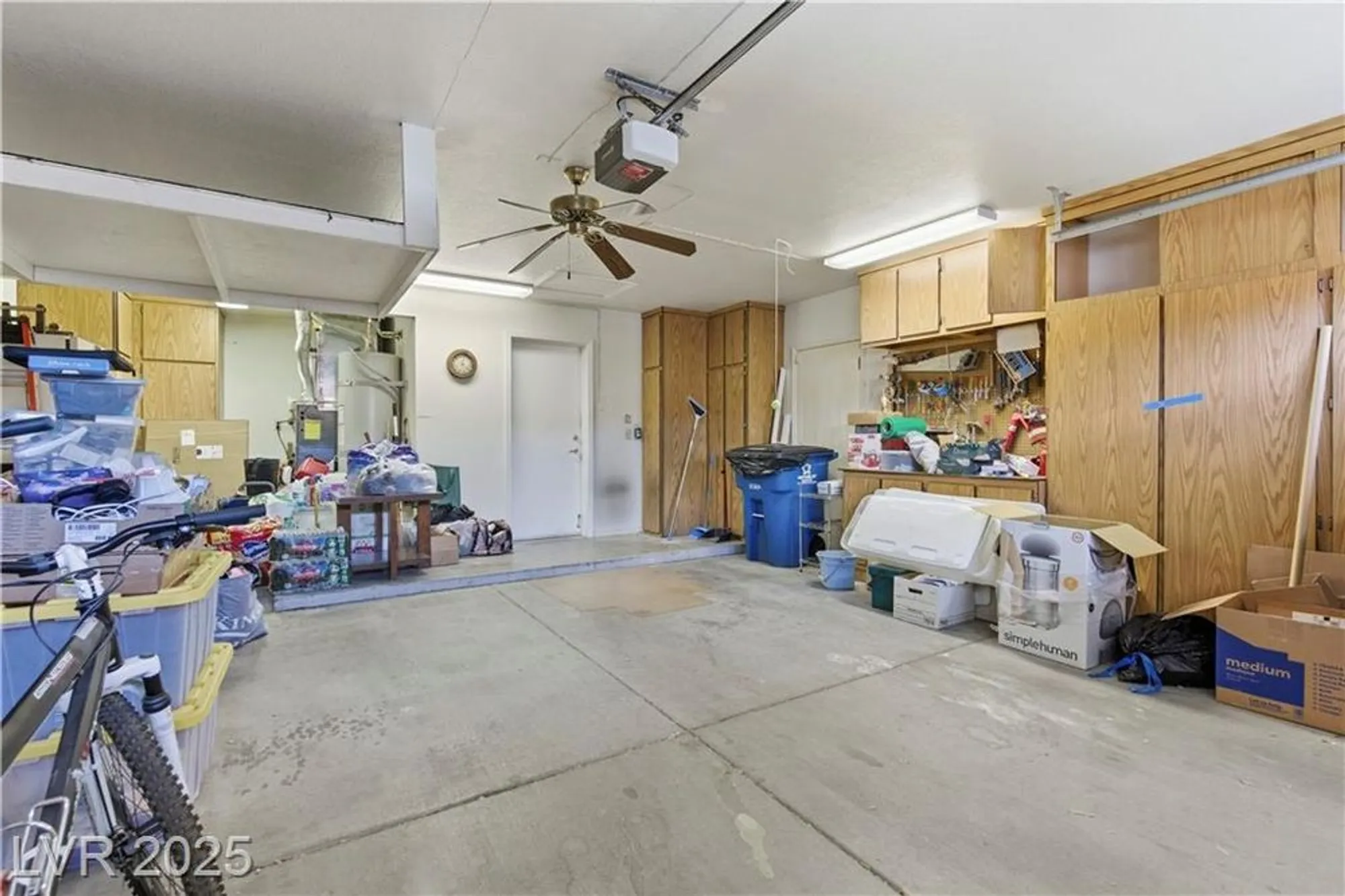 Property Slideshow image 48 of 60 | 8909 meadowood dr, Las Vegas, NV, 89134