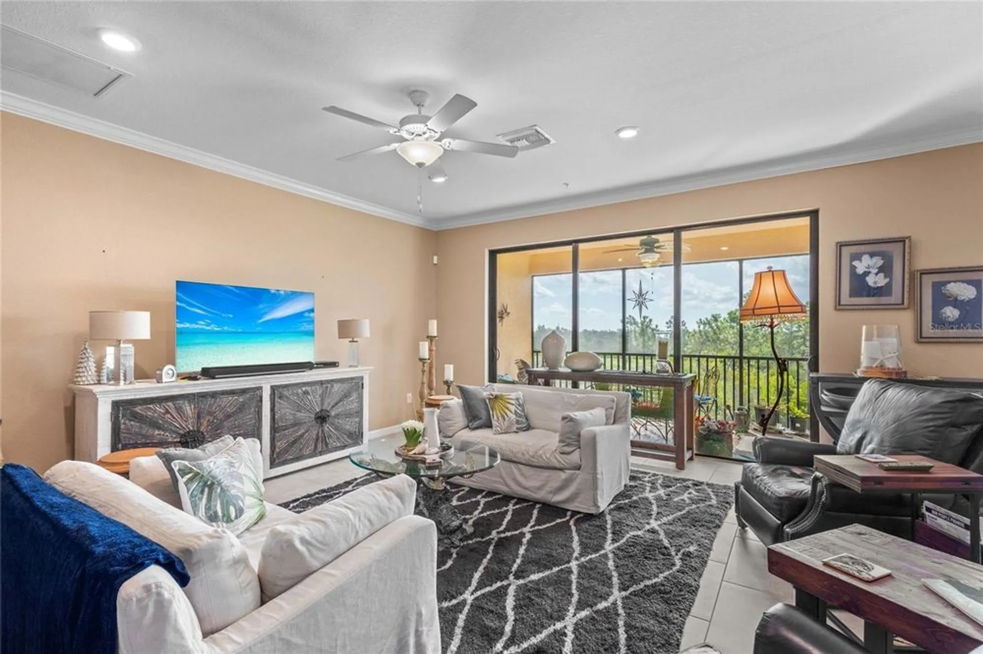 Property Slideshow image 8 of 58 | 10035 crooked creek dr unit 202, Venice, FL, 34293